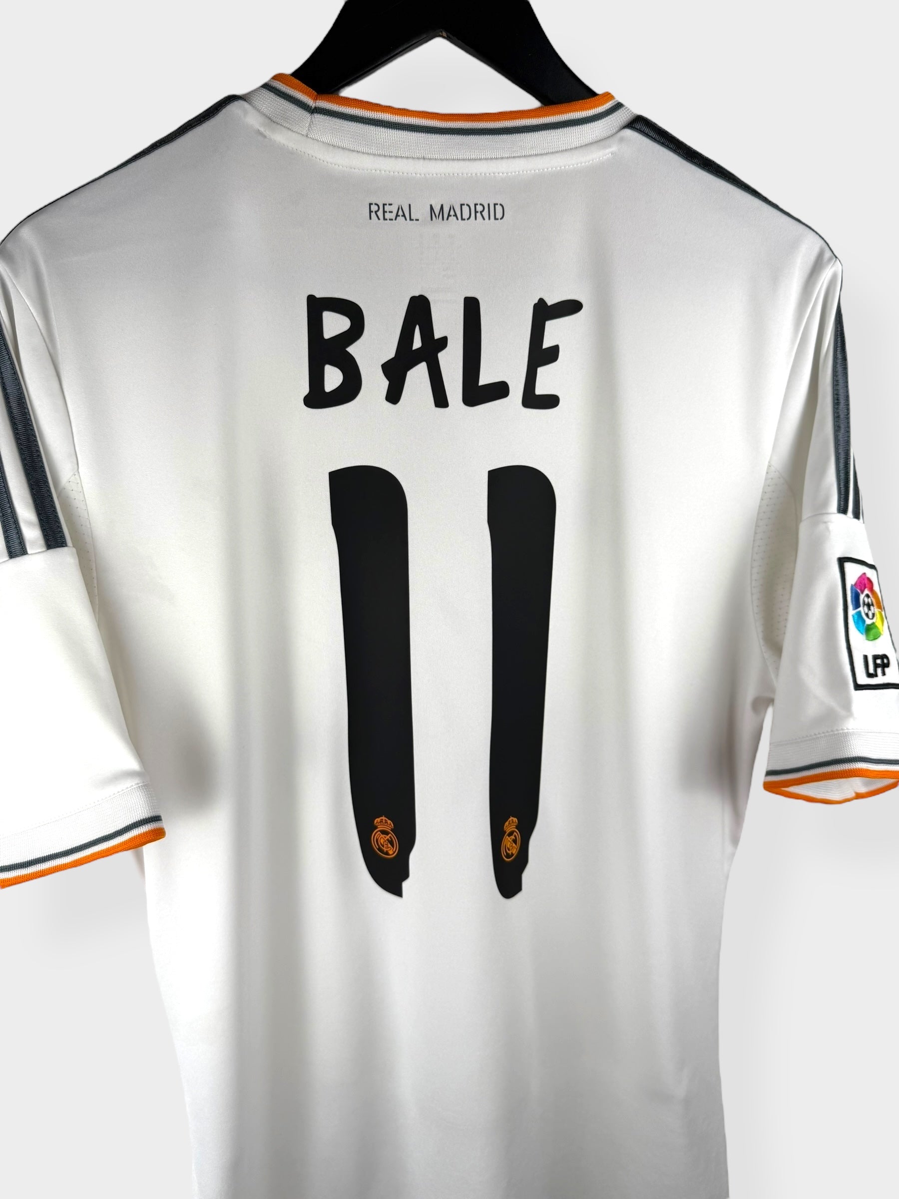 2013-14 REAL MADRID THUISSHIRT BALE #11 M