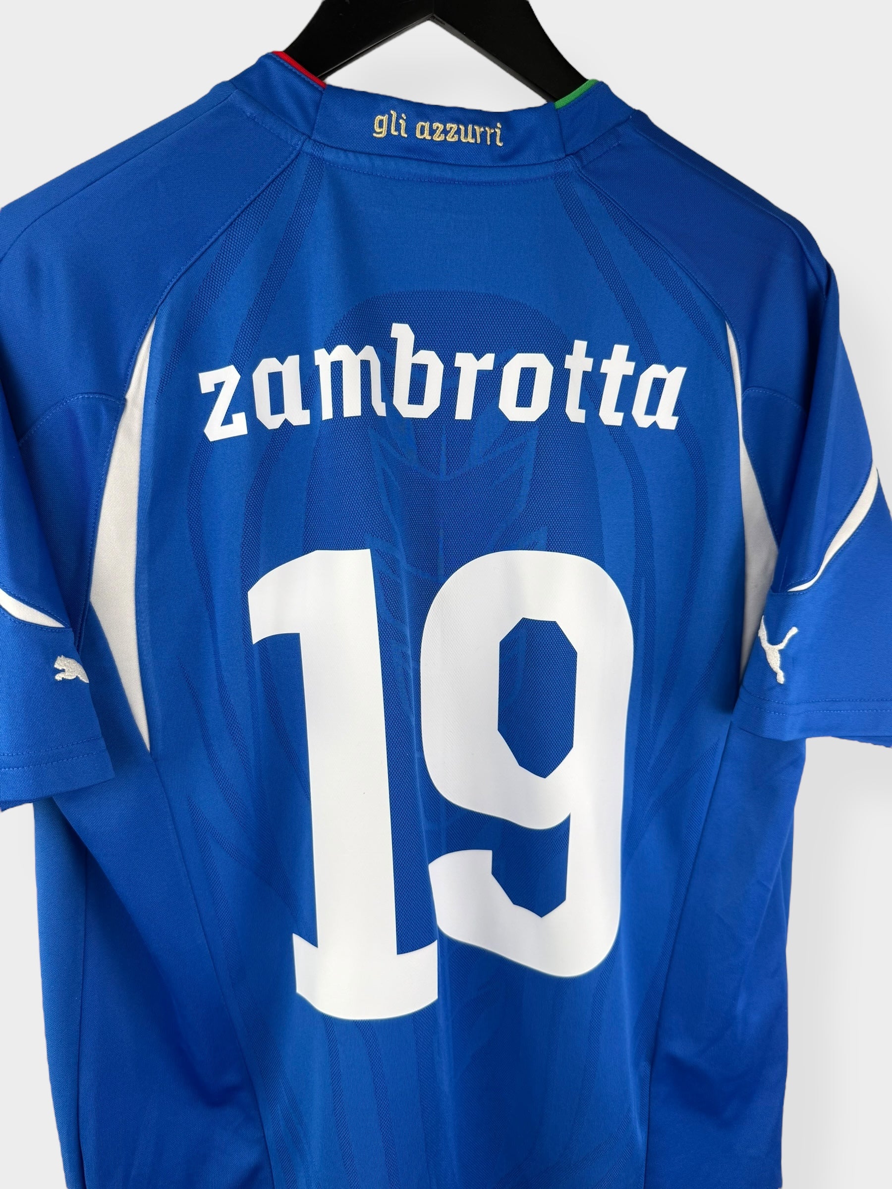 2010-12 ITALIË THUISSHIRT ZAMBROTTA #19 L