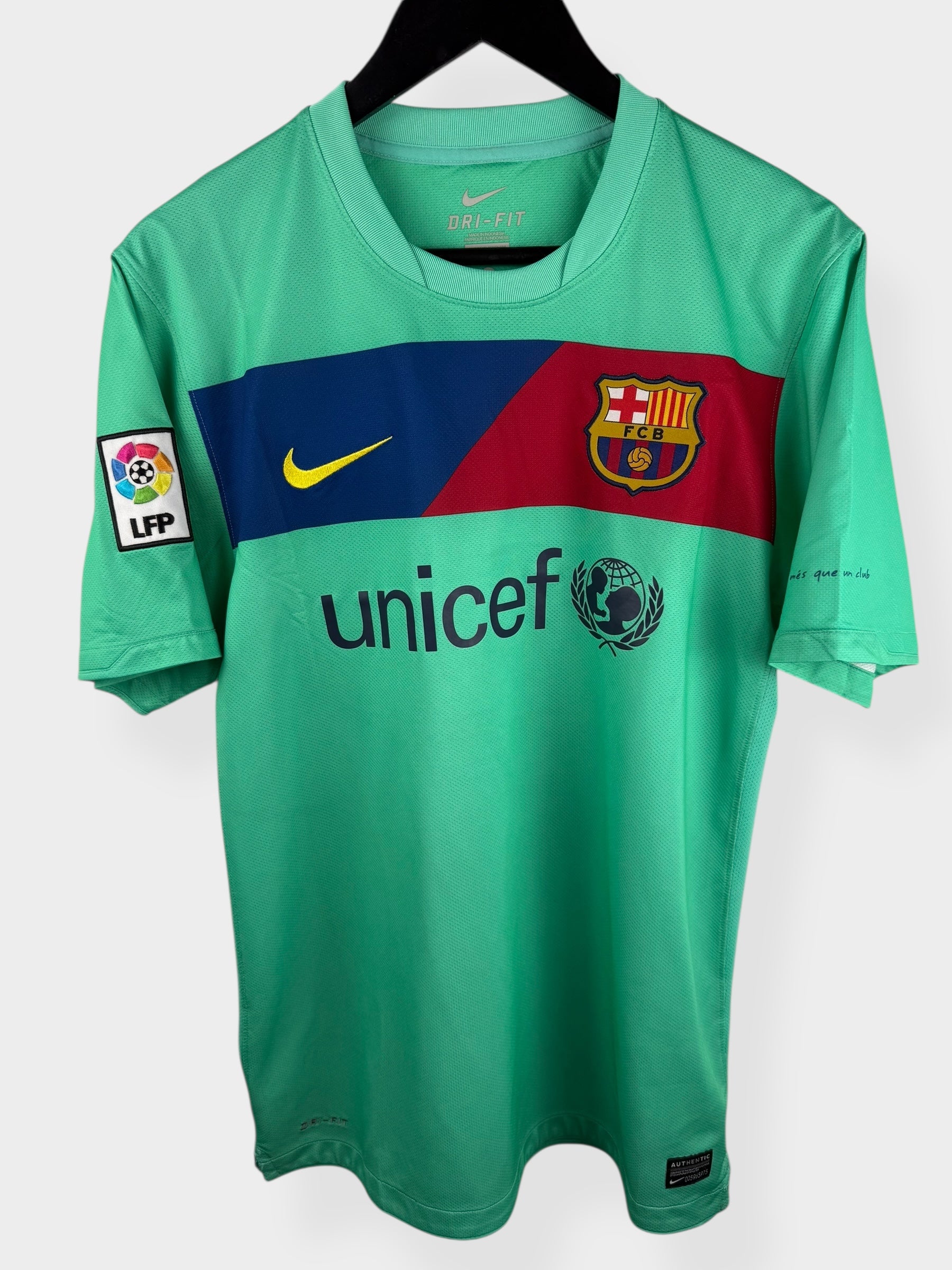 2010-11 BARCELONA AWAY SHIRT MESSI #10 M - Authentic Football Club