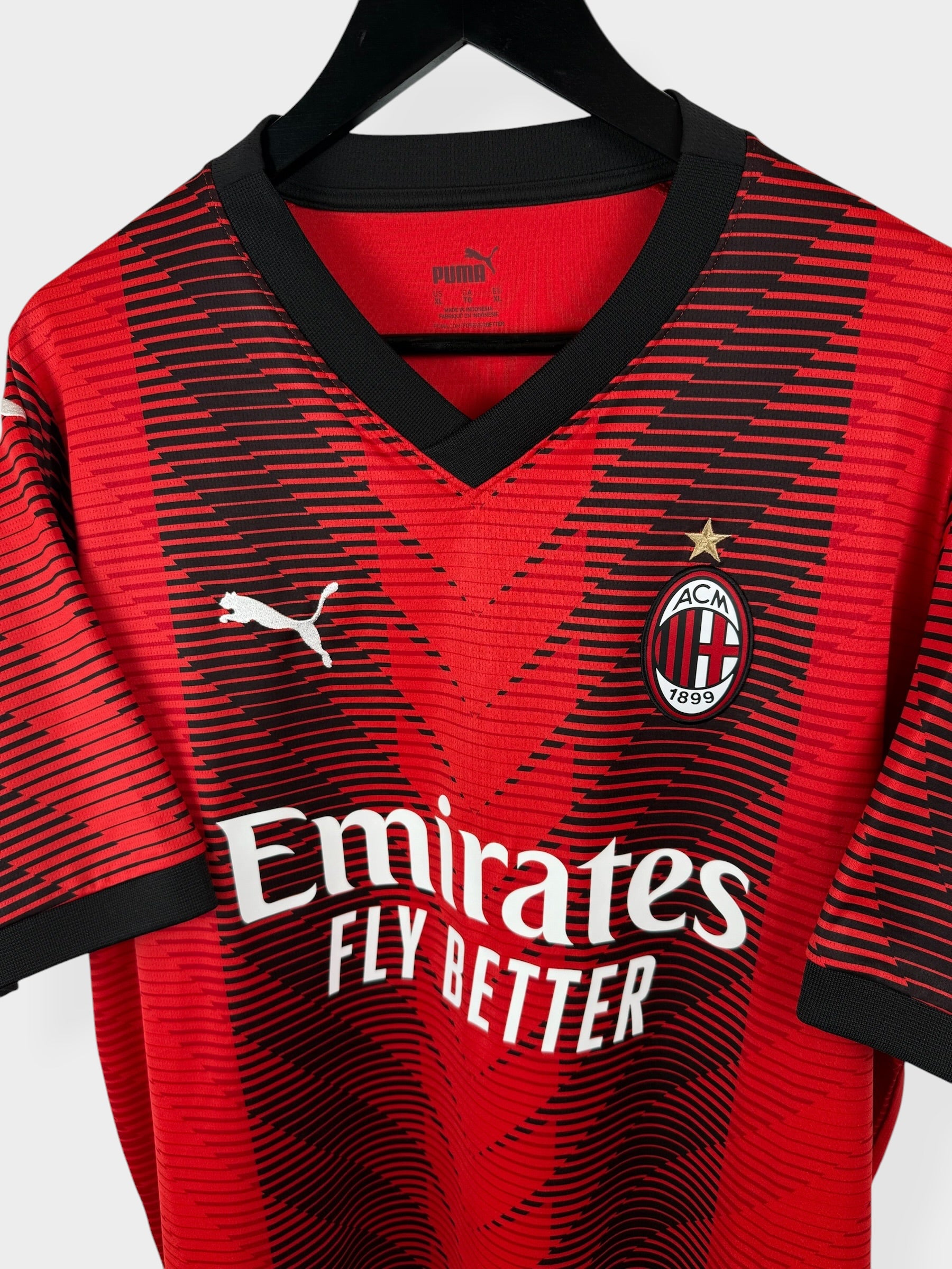 2023-24 AC MILAN MAILLOT DOMICILE XL