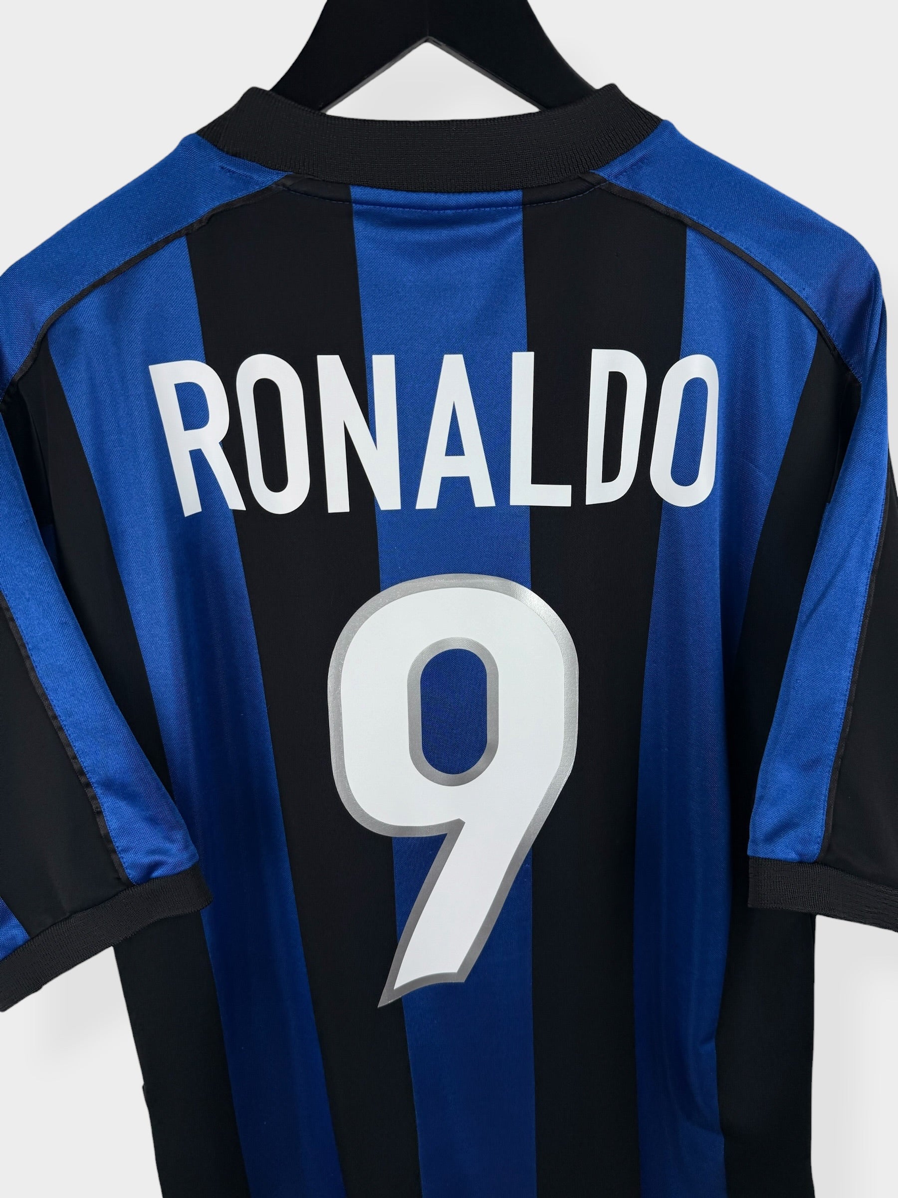MAILLOT DOMICILE INTER MILAN 1999-00 RONALDO #9 M
