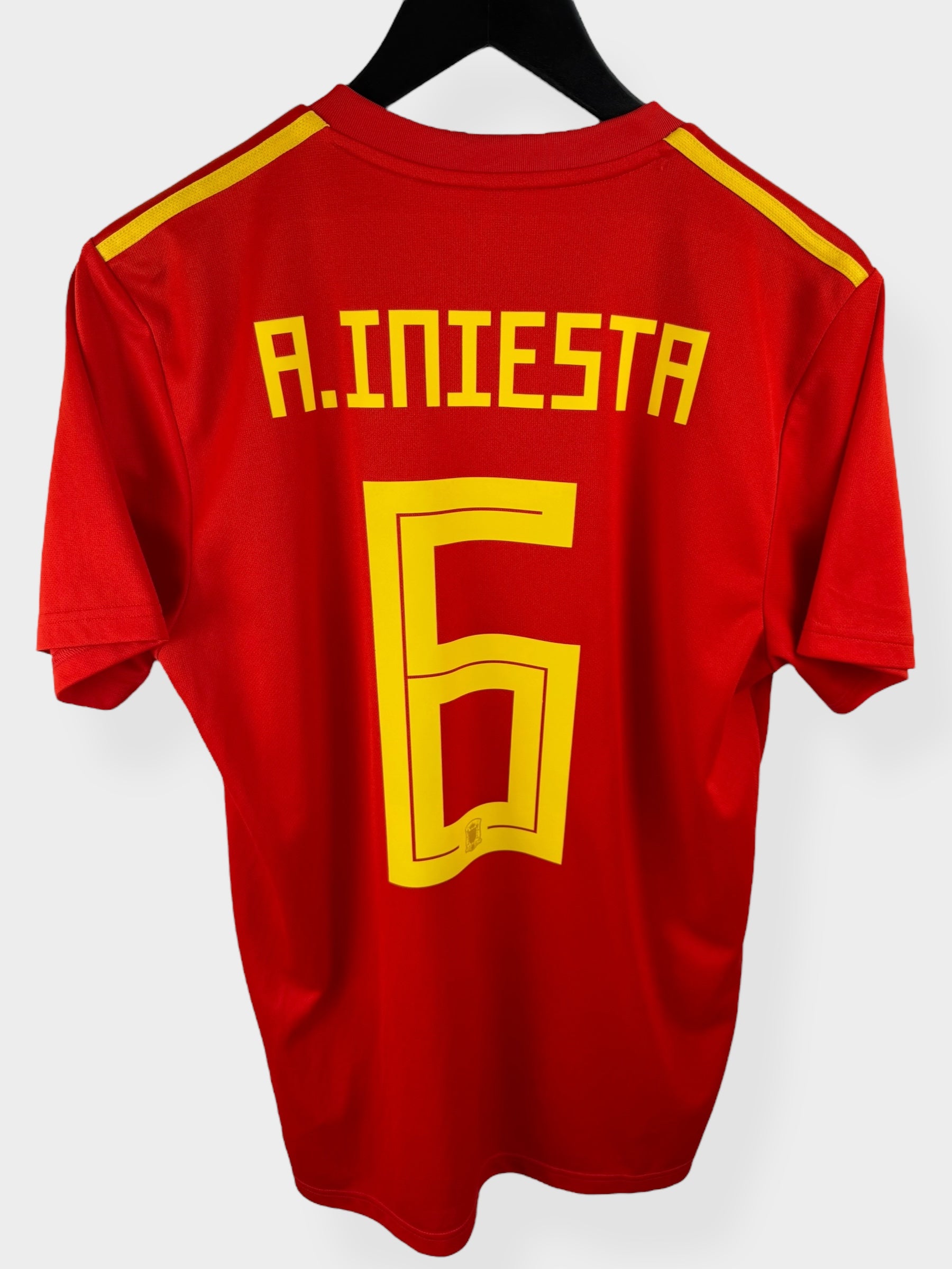 2018-19 SPAIN HOME SHIRT INIESTA #6 M - Authentic Football Club