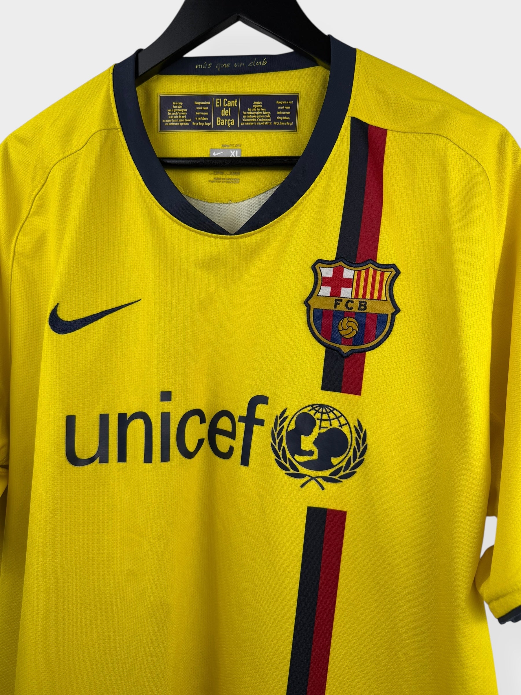 2008-09 BARCELONA UITSHIRT MESSI #10 XL