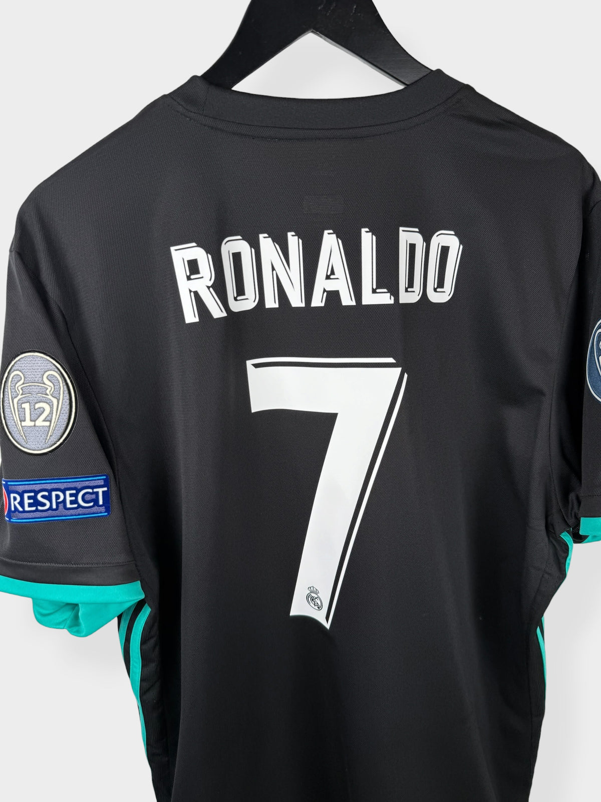 2017-18 REAL MADRID AUSWÄRTSTRIKOT RONALDO #7 XL