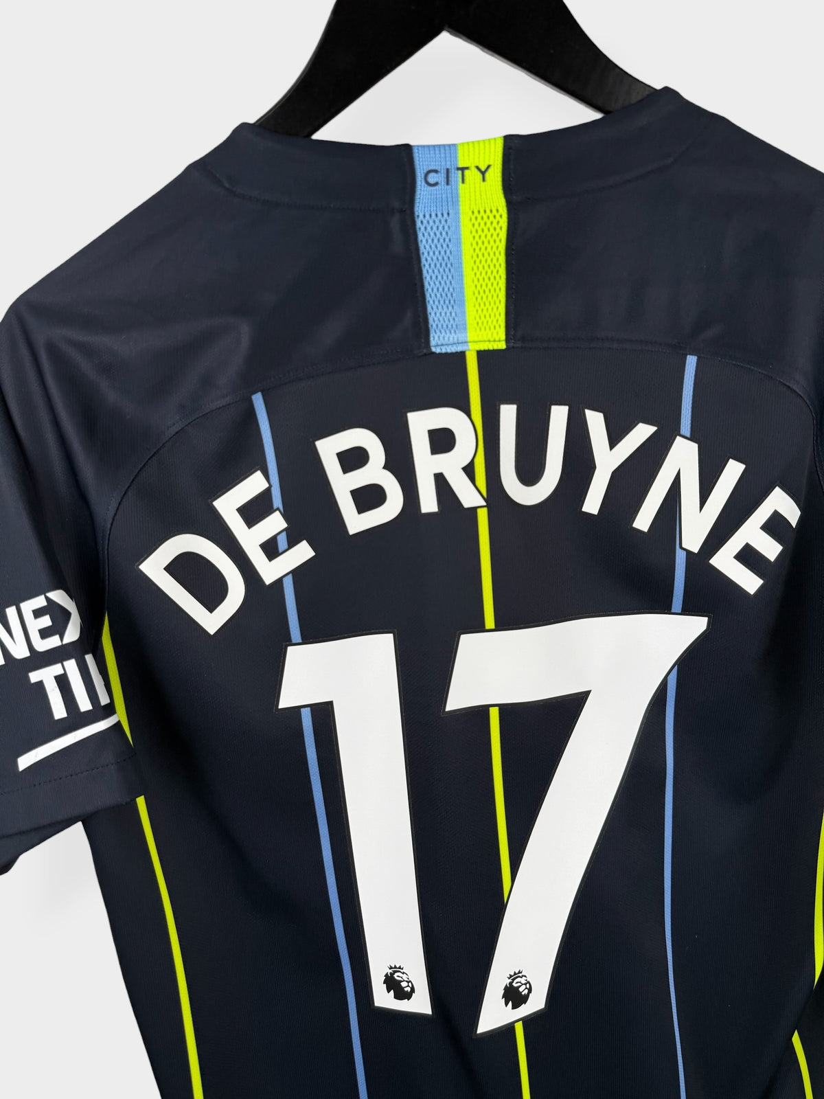 2018-19 MAILLOT EXTÉRIEUR DE MANCHESTER CITY DE BRUYNE #17 M