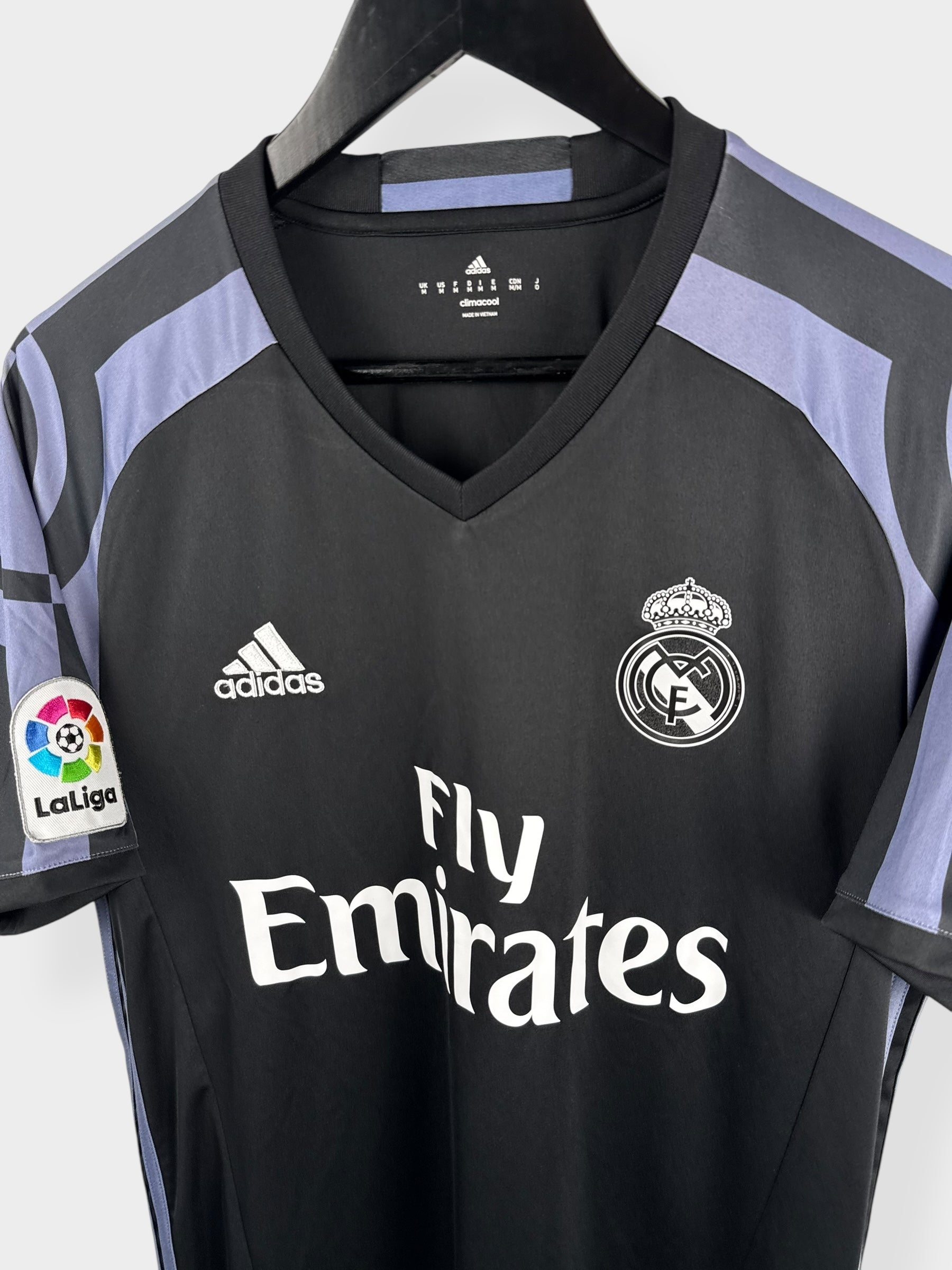 2016-17 REAL MADRID THIRD SHIRT RONALDO #7 M - Authentic Football Club