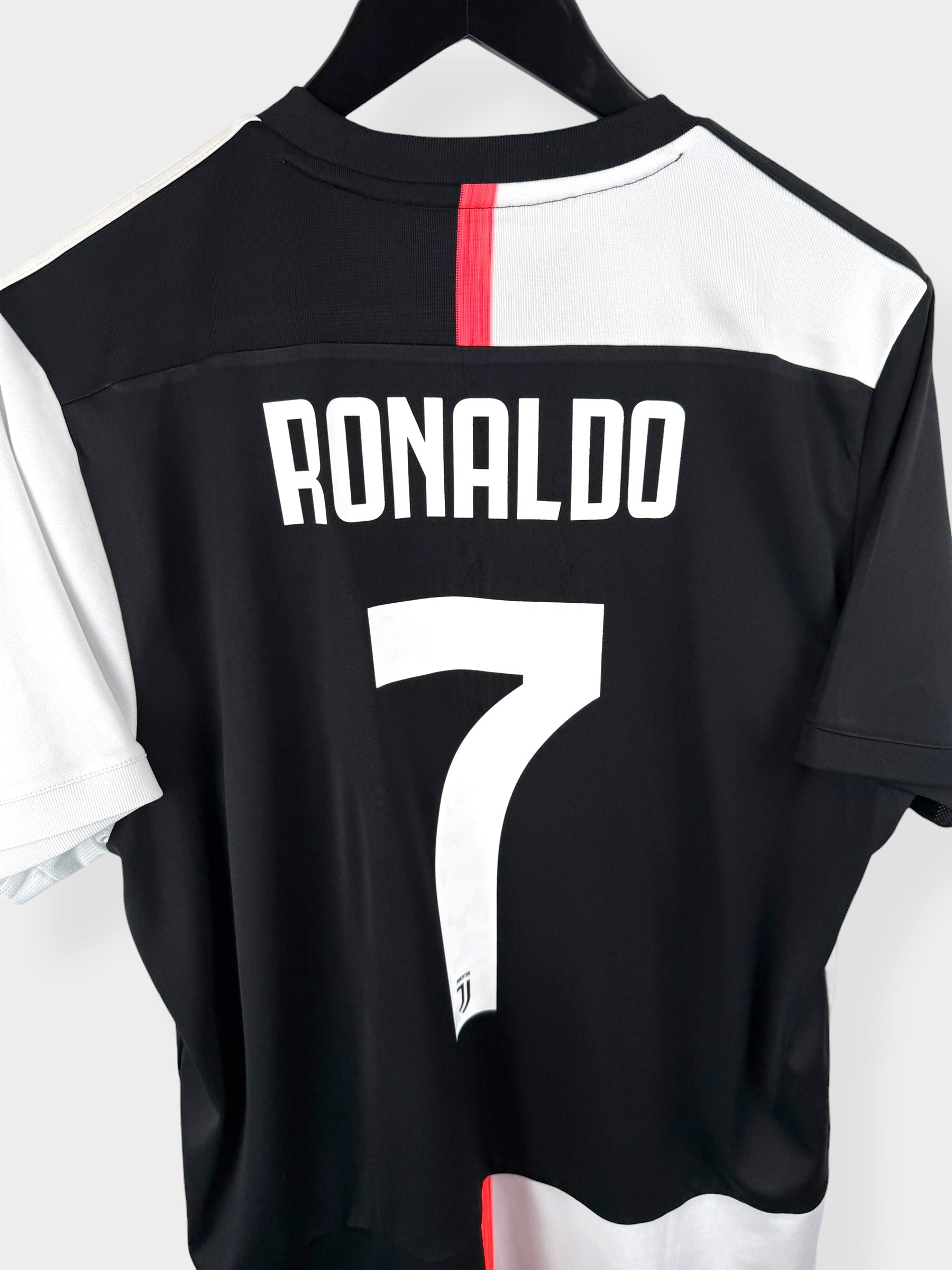 2019-20 JUVENTUS HOME SHIRT RONALDO #7 L