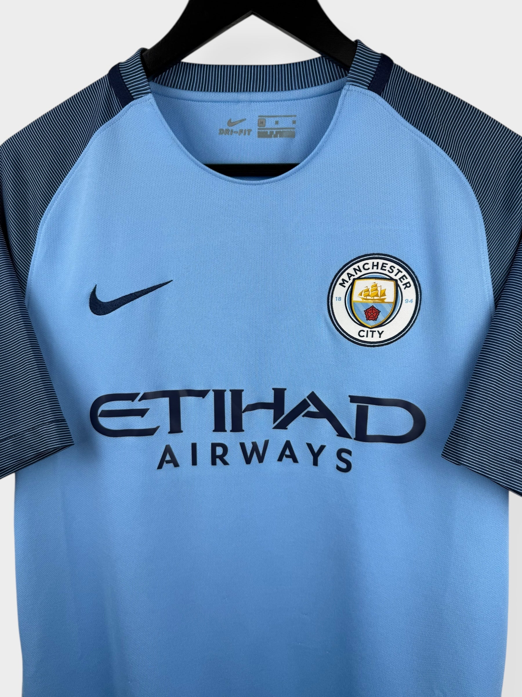 2016-17 MANCHESTER CITY THUISSHIRT SILVA #21 M