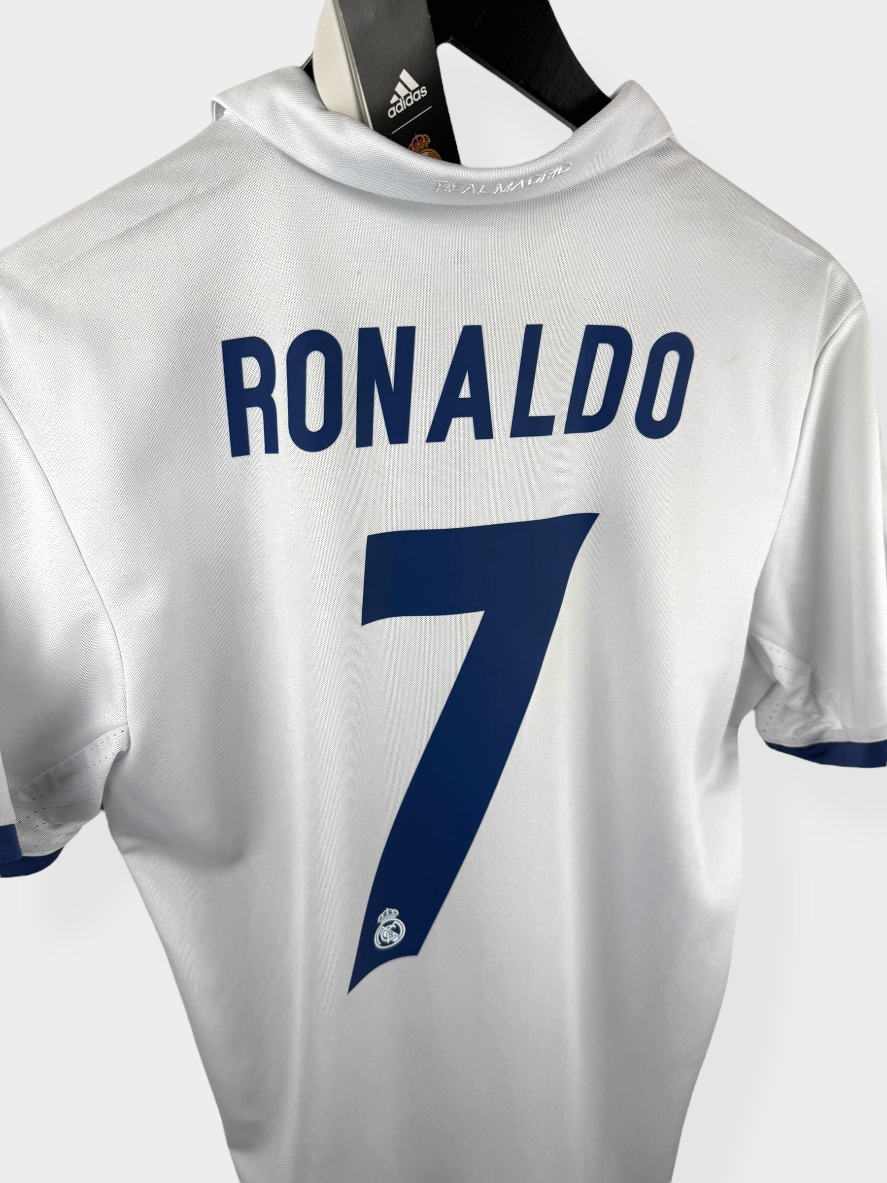 2016-17 REAL MADRID HOME SHIRT RONALDO #7 S - Authentic Football Club
