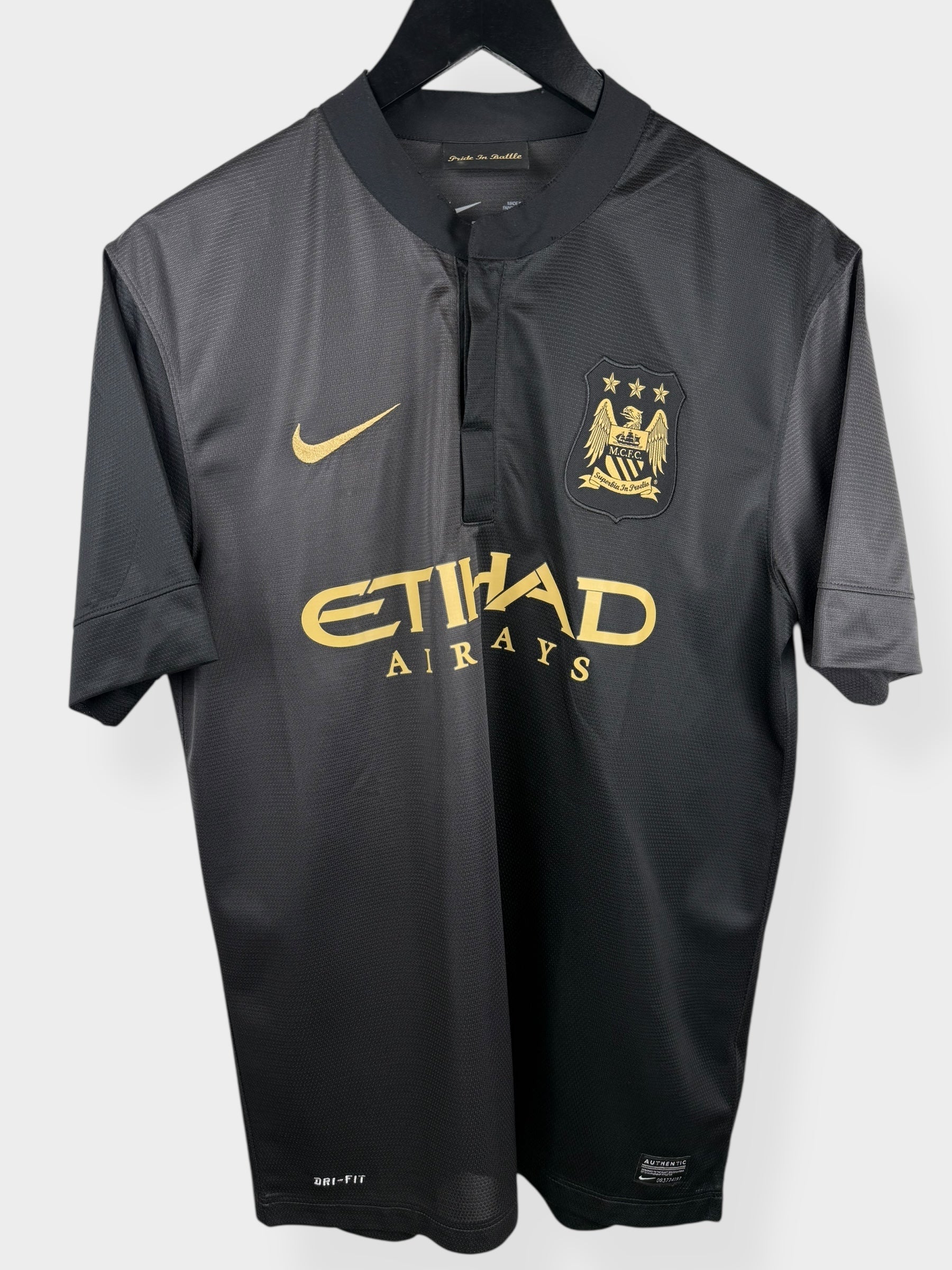 2013-14 MANCHESTER CITY AWAY SHIRT KUN AGUERO #16 M