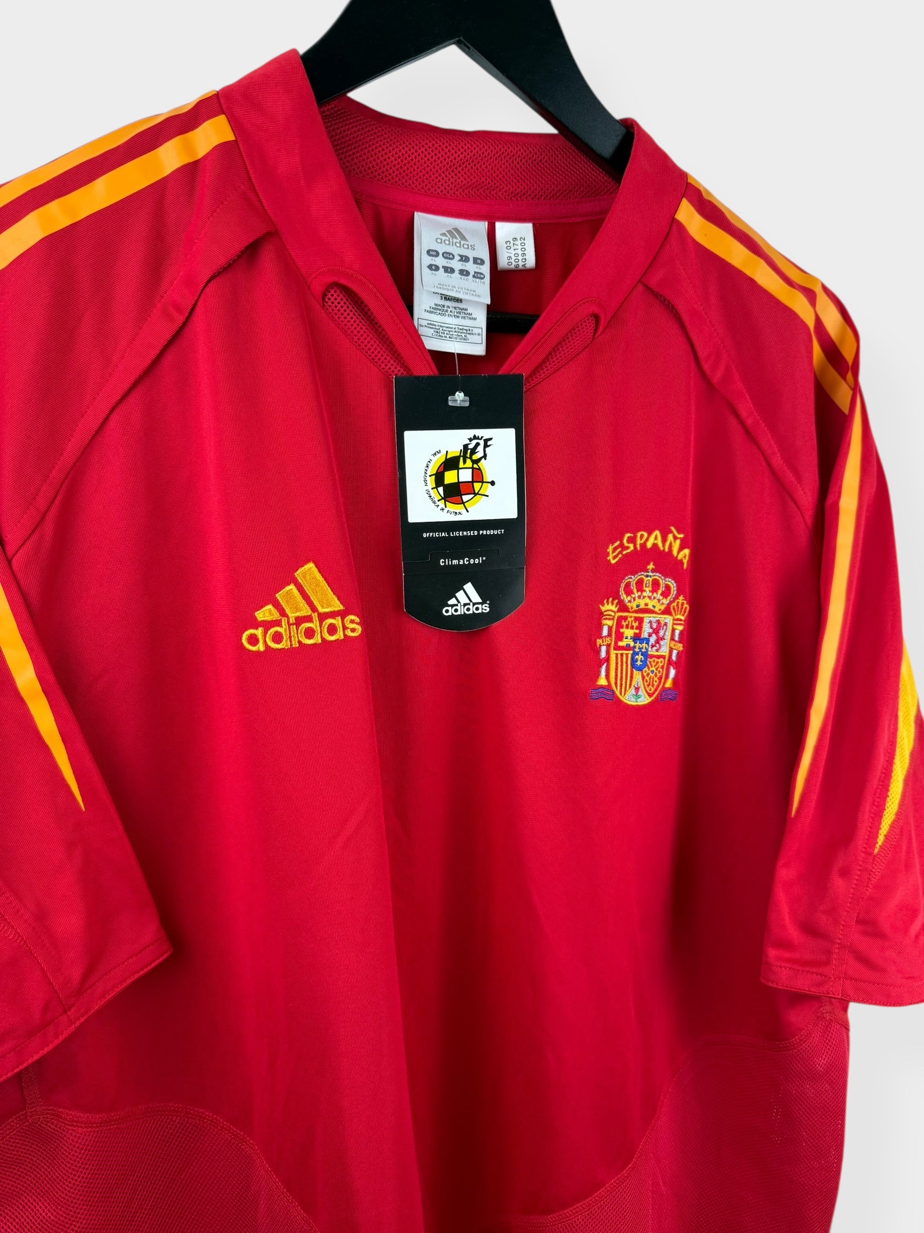2004-06 SPAIN HOME SHIRT XL - Authentic Football Club
