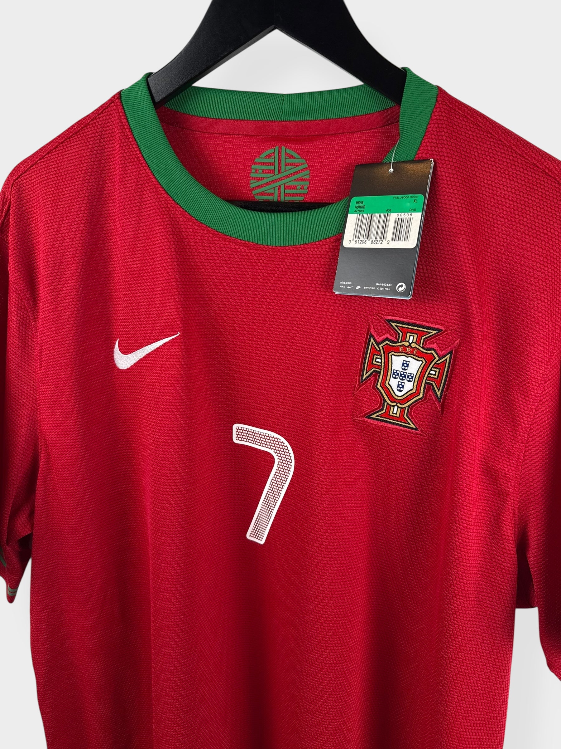 2012-13 PORTUGAL HOME SHIRT RONALDO #7 XL