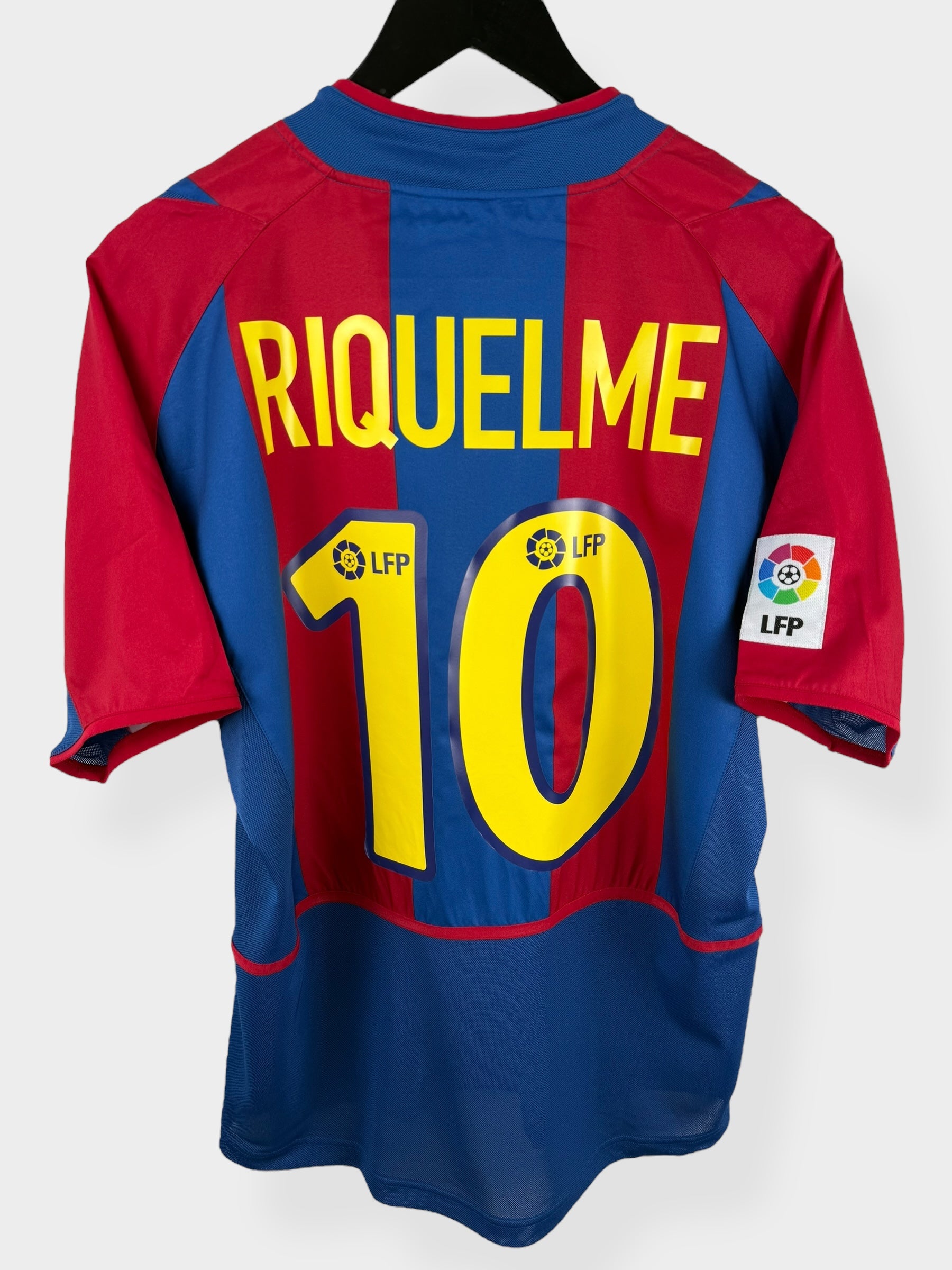 2002-03 Barcelona Home Shirt Riquelme #10 S - 184633