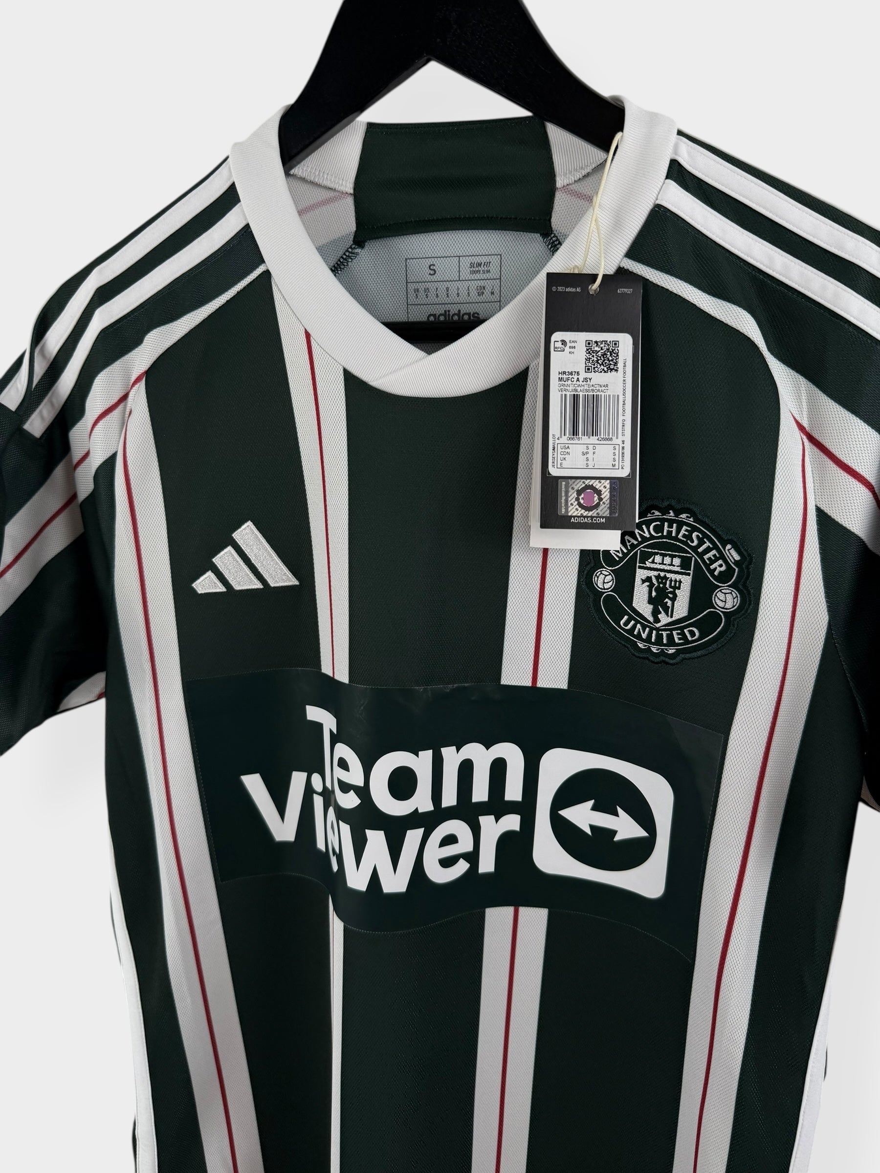 2023-24 MANCHESTER UNITED AUSWÄRTSTRIKOT B. FERNANDES #8 S