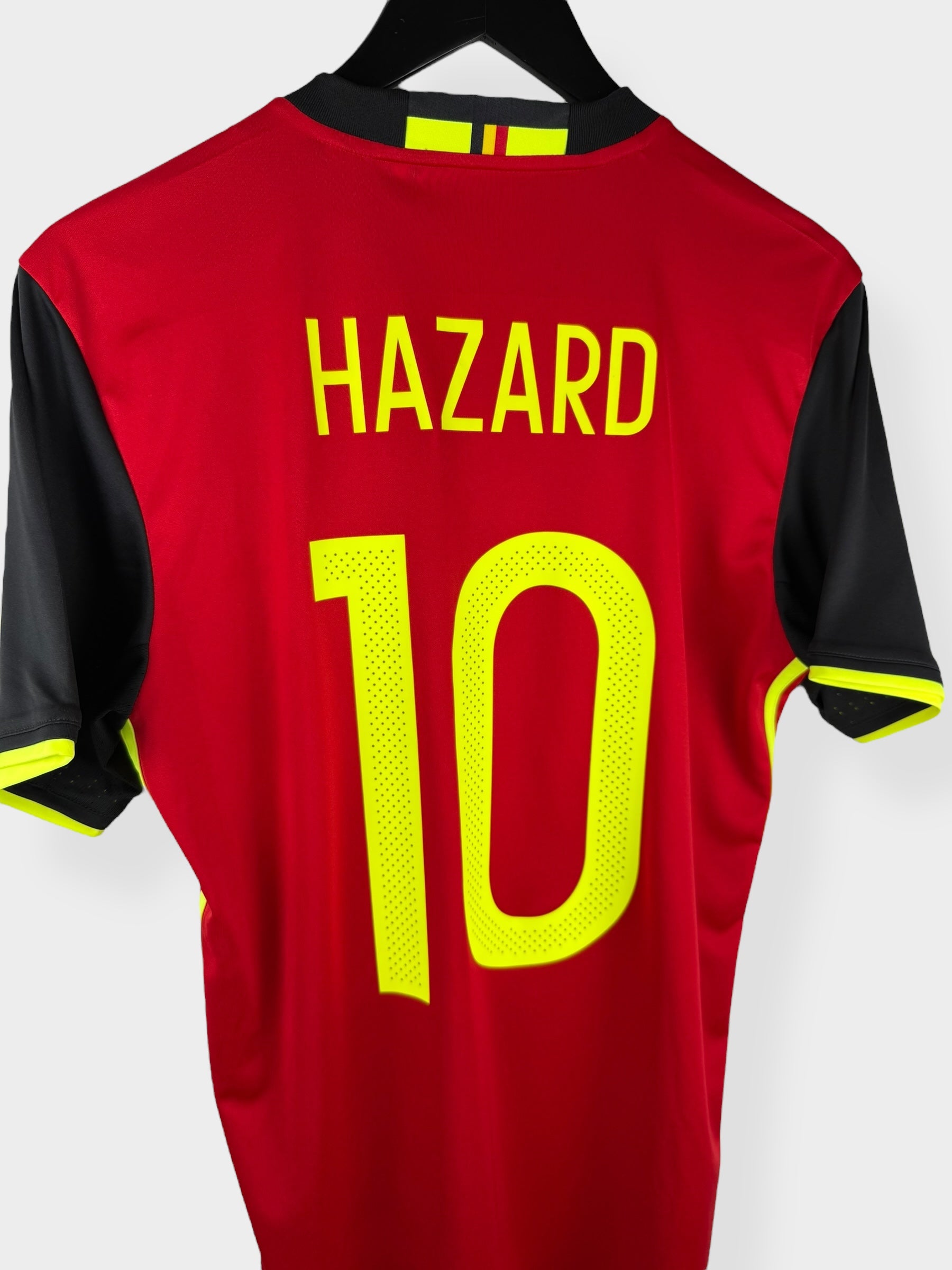 2016-17 BELGIUM HOME SHIRT HAZARD #10 S
