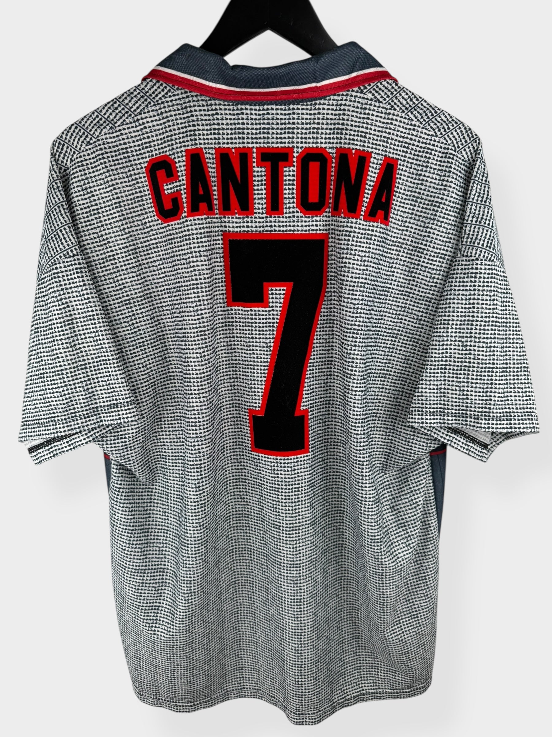 1995-96 MANCHESTER UNITED AWAY SHIRT CANTONA #7 L