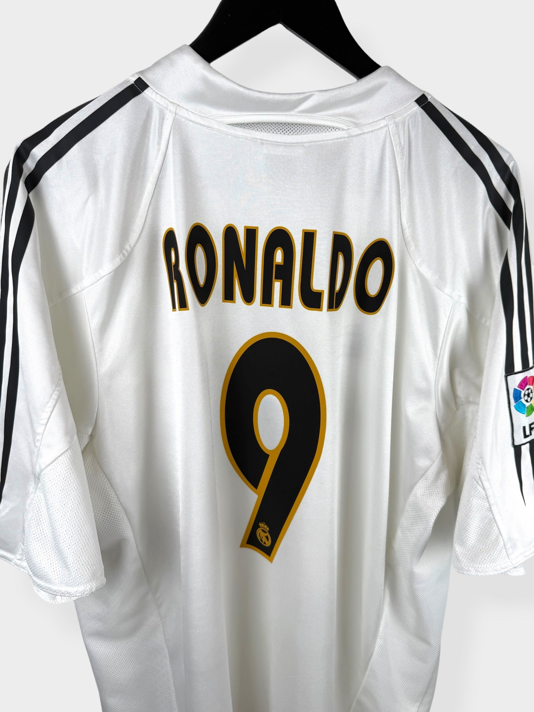 2004-05 REAL MADRID HOME SHIRT RONALDO #9 XL