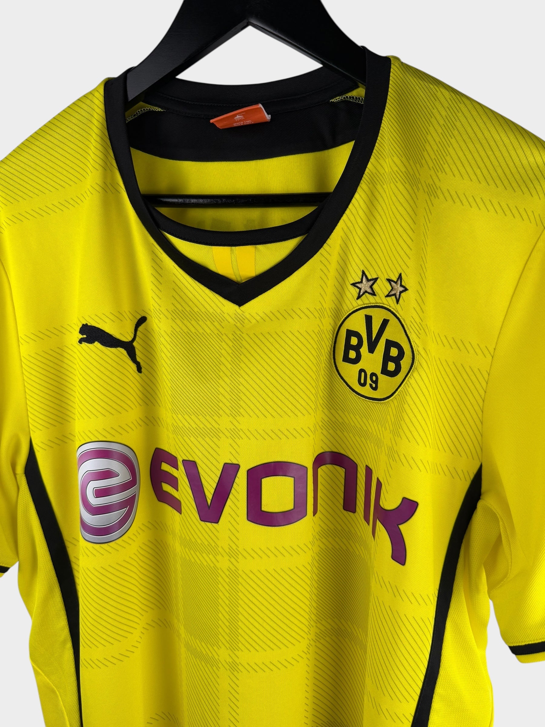 2013-14 BORUSSIA DORTMUND HOME SHIRT AUBAMEYANG #17 XL