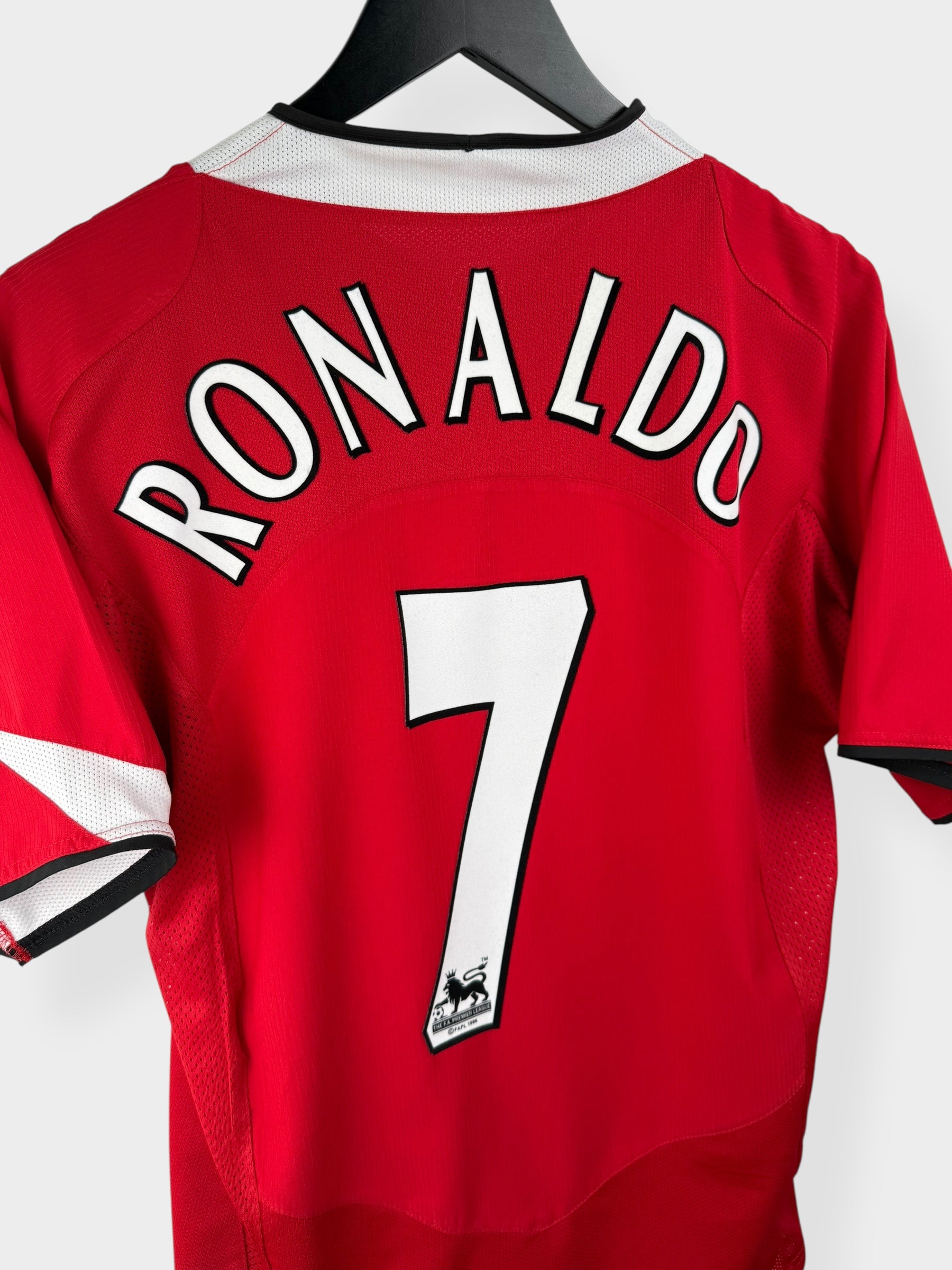 2004-06 MANCHESTER UNITED HEIMTRIKOT RONALDO #7 M