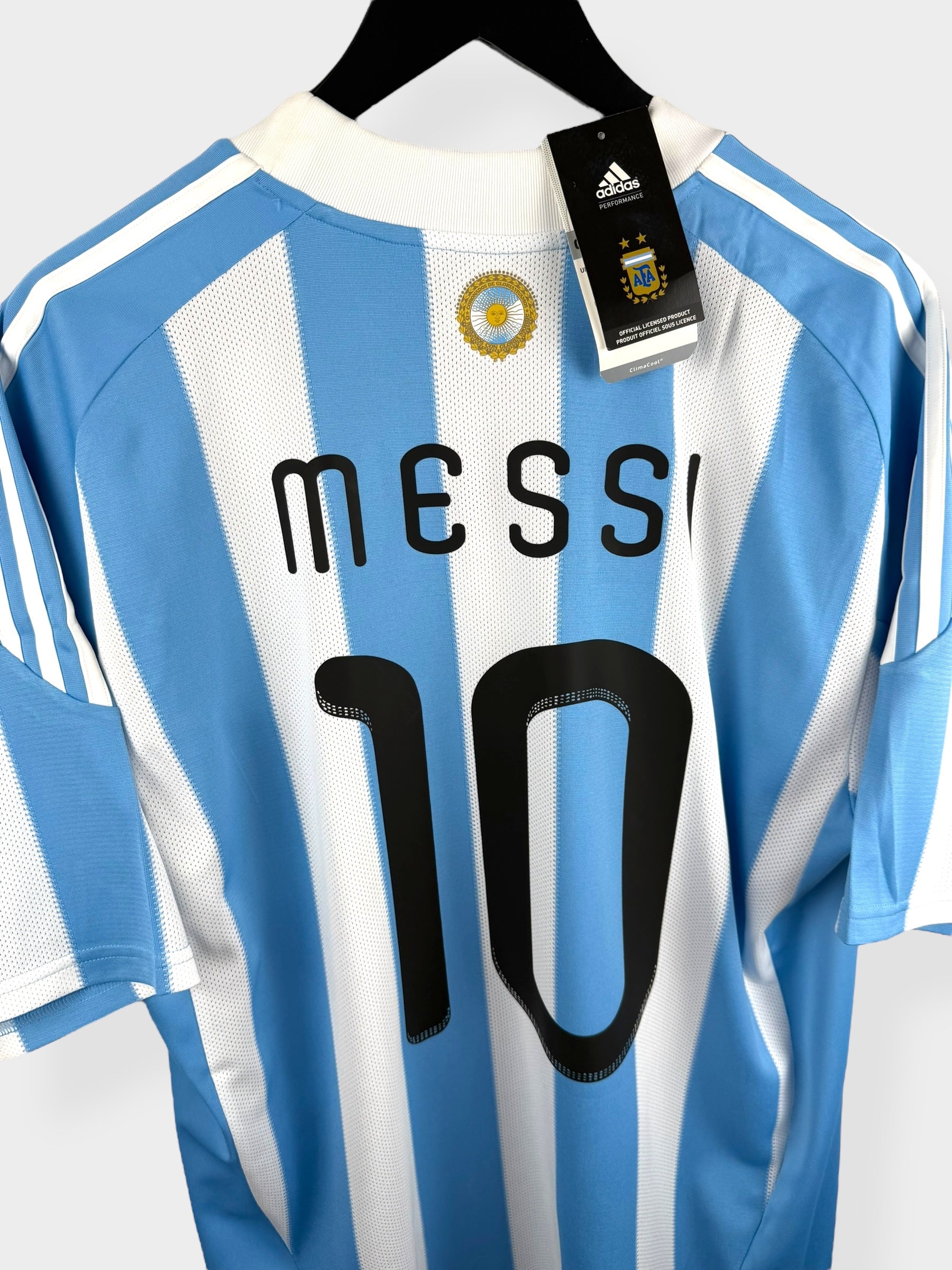 2010-11 ARGENTINA HOME SHIRT MESSI #10 XL - Authentic Football Club
