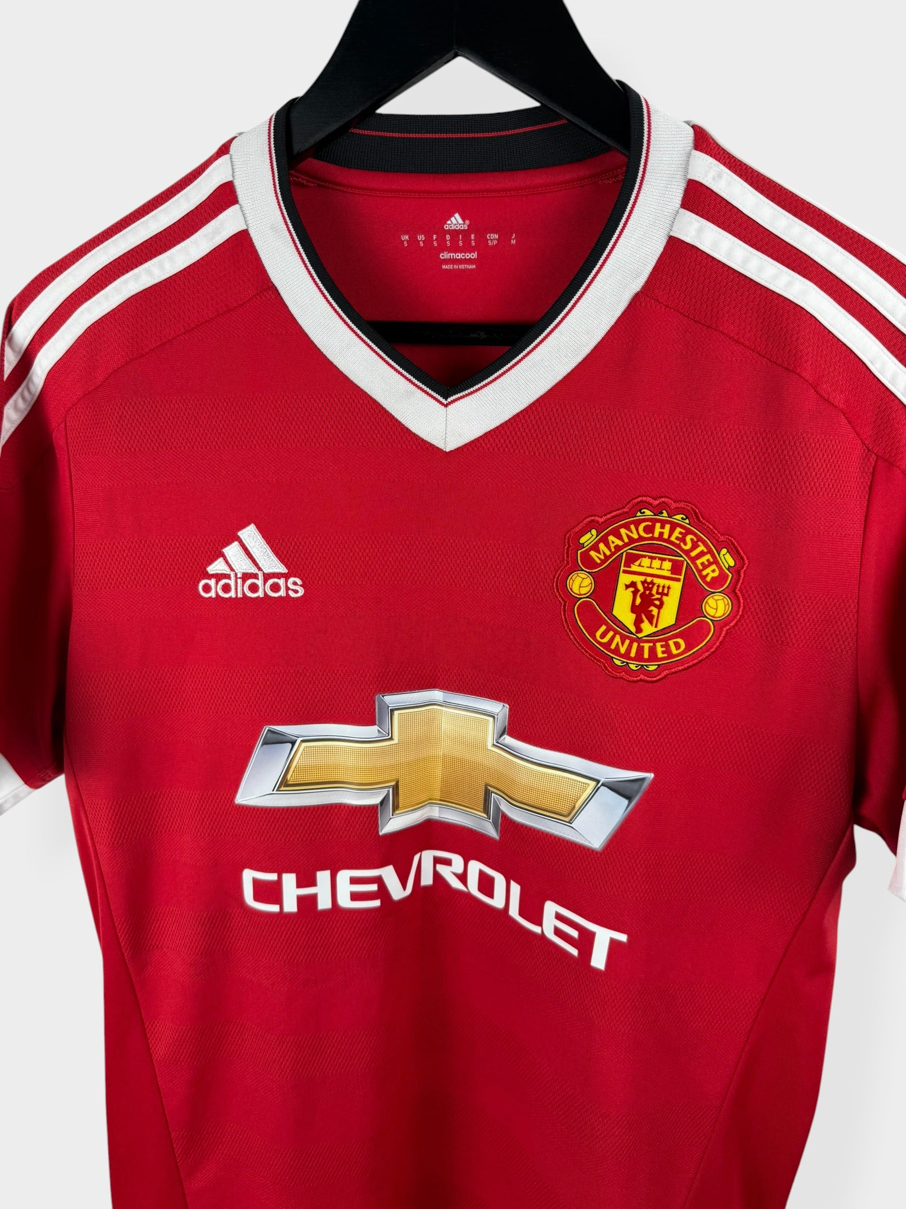 2015-16 MANCHESTER UNITED HOME SHIRT CARRICK #16 S
