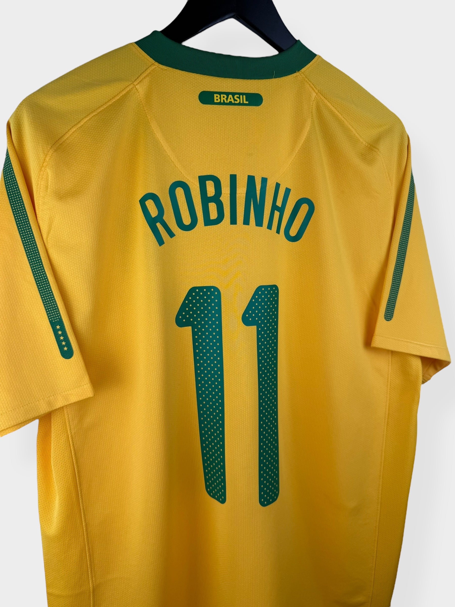 2010-11 BRAZIL HOME SHIRT ROBINHO #11 L