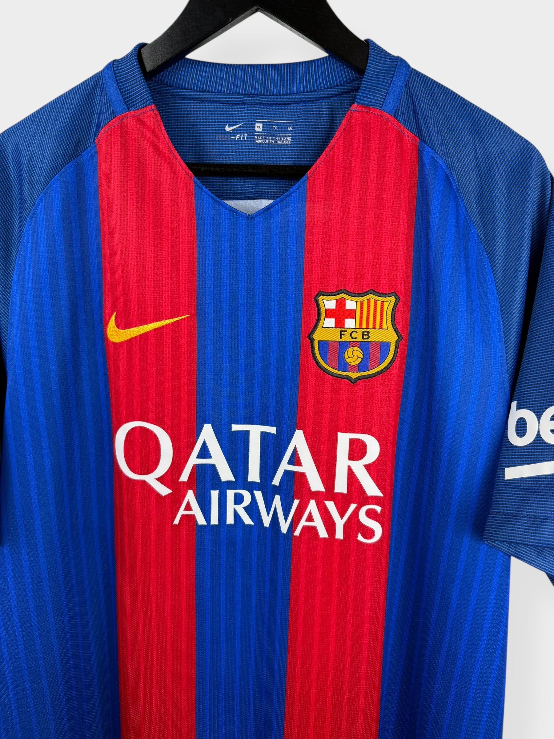 2016-17 BARCELONA HOME SHIRT NEYMAR JR #11 XL