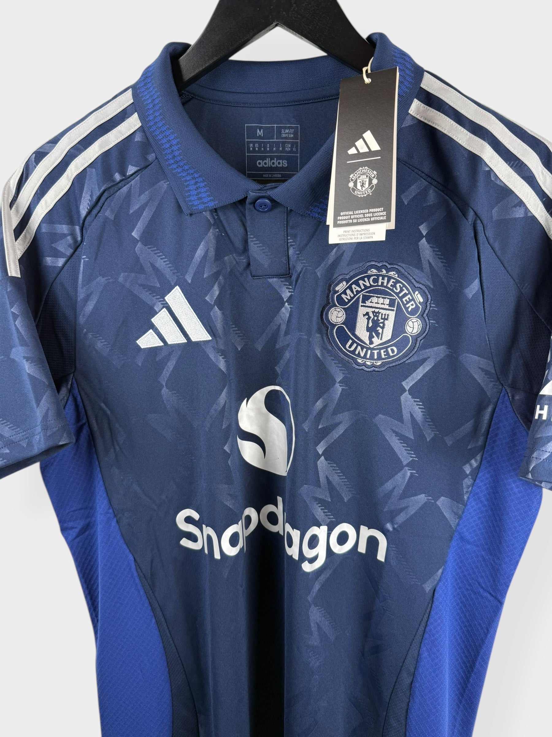 2024-25 MANCHESTER UNITED UITSHIRT GARNACHO #17 M