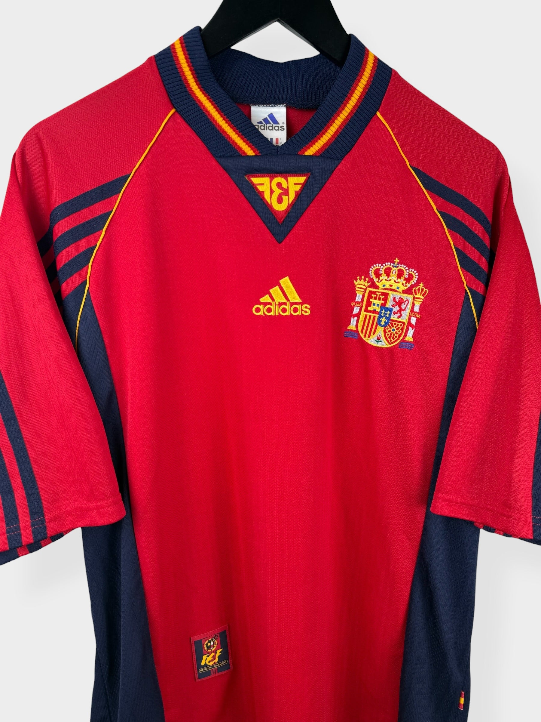 1998-99 SPAIN HOME SHIRT M