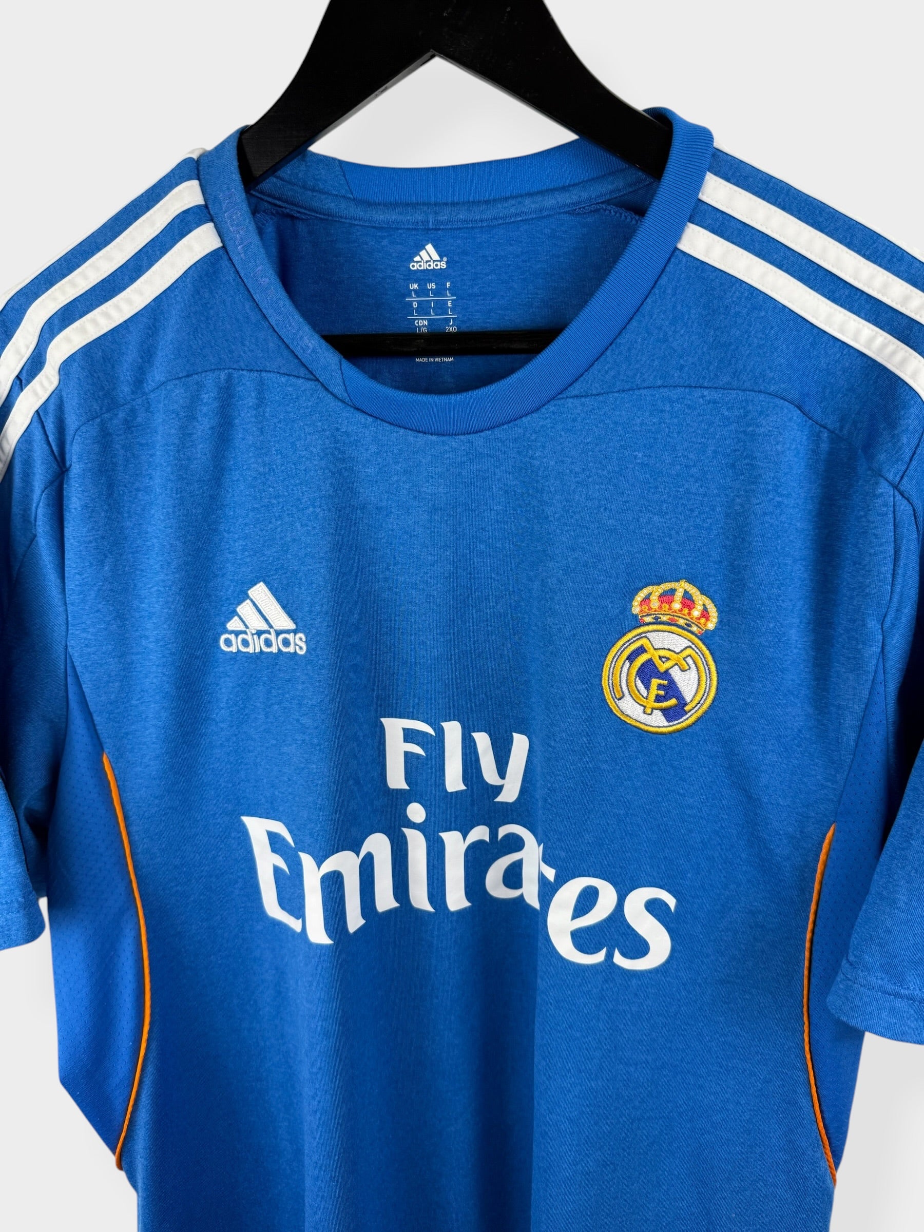 2013-14 REAL MADRID UITSHIRT RONALDO #7 L