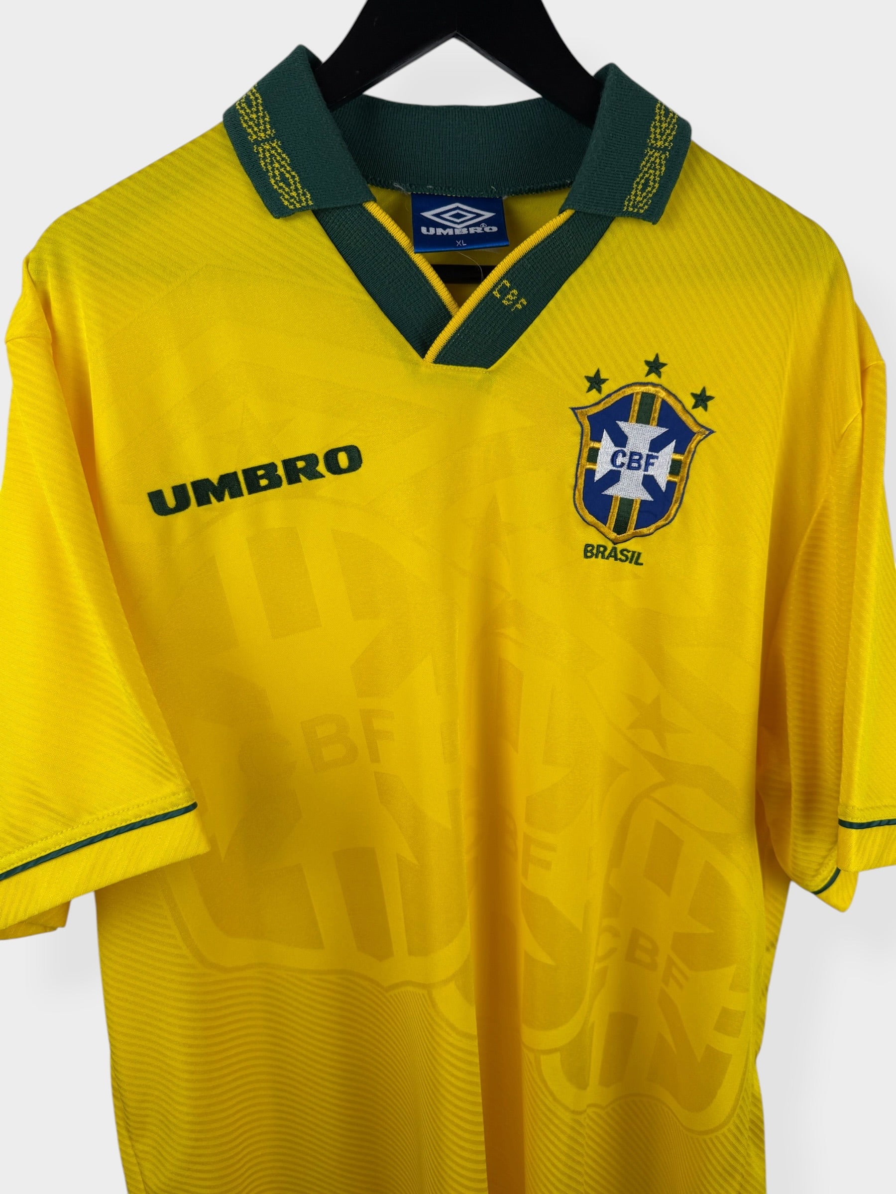 1993-94 BRAZIL HOME SHIRT XL