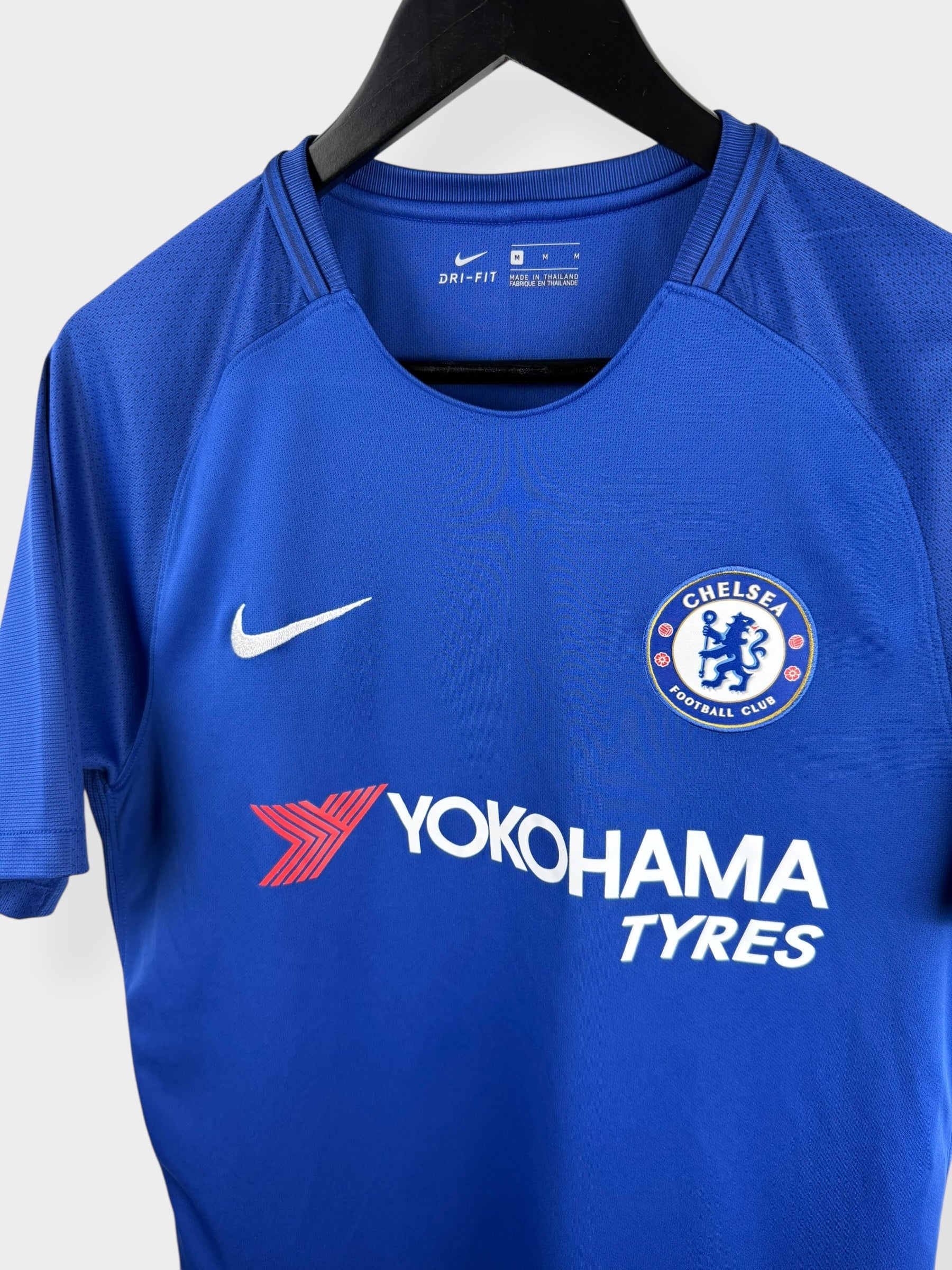 2017-18 CHELSEA HOME SHIRT HAZARD #10 M - Authentic Football Club