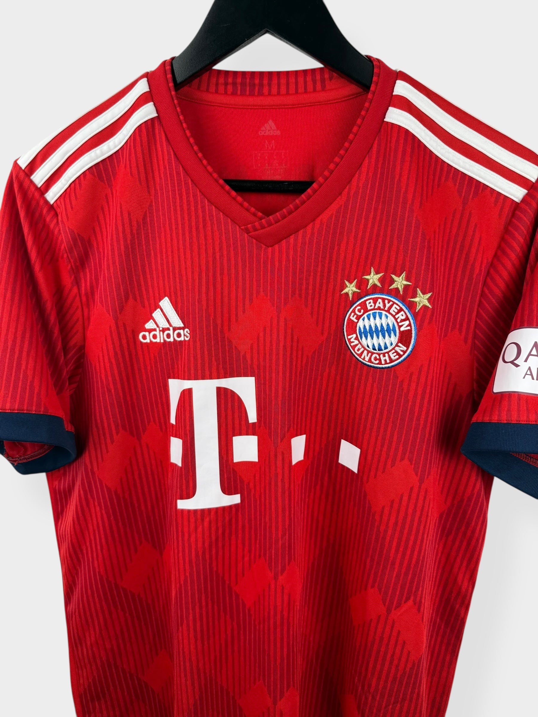2018-19 BAYERN MUNICH THUISSHIRT ROBBEN #10 M