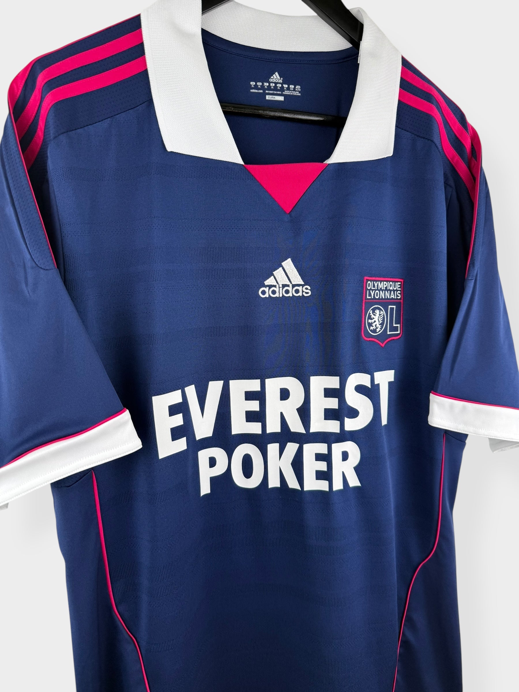 2011-12 OLYMPIQUE LYON AWAY SHIRT XL
