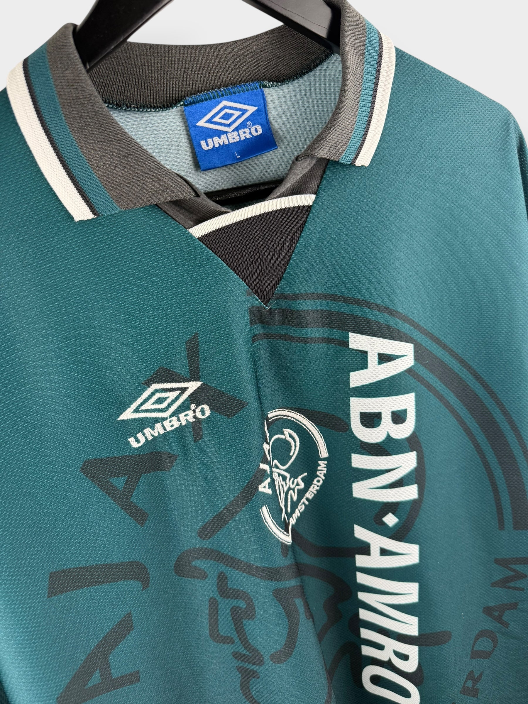 1995-96 AJAX AWAY SHIRT L