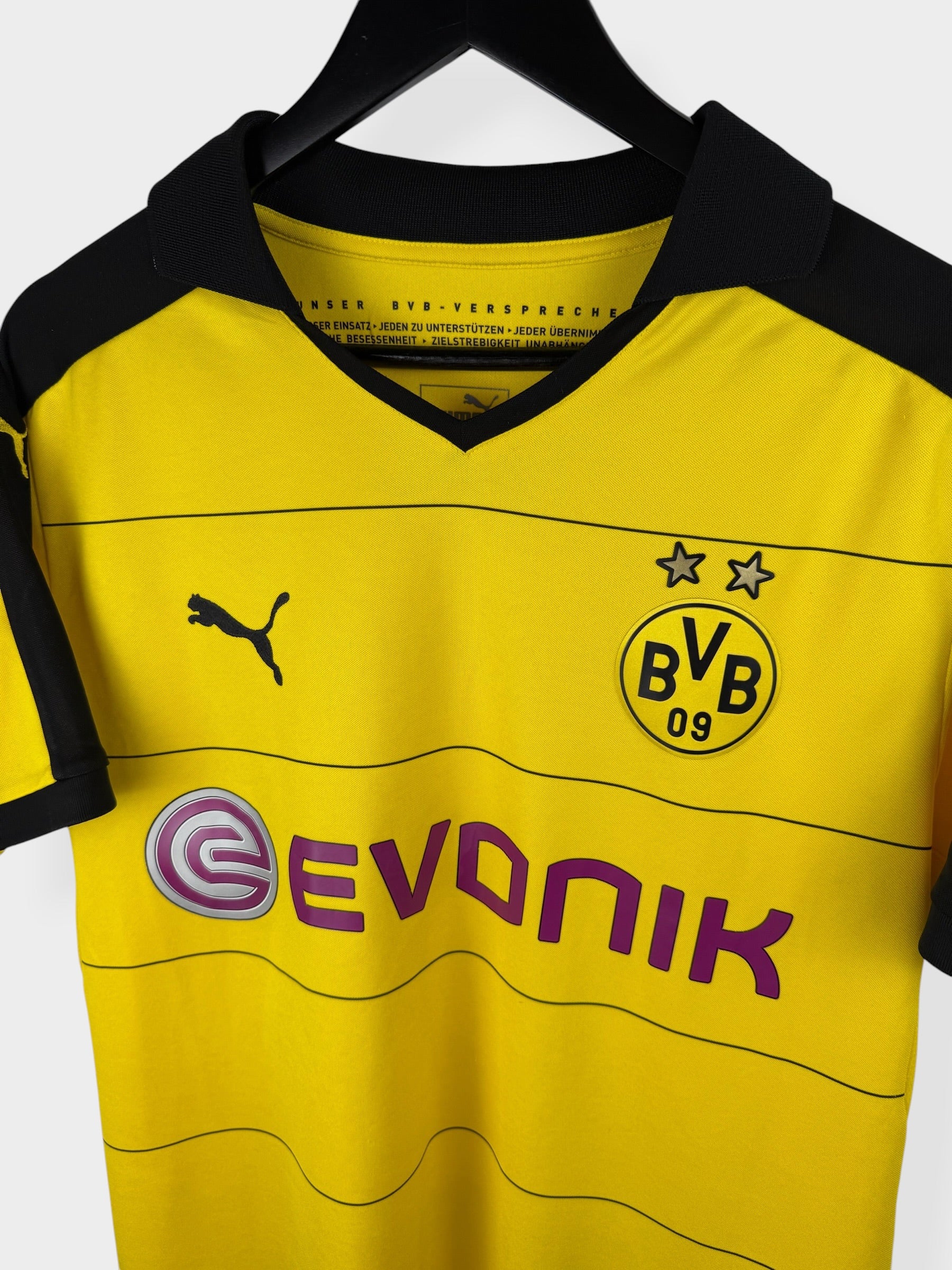 2015-16 BORUSSIA DORTMUND HOME SHIRT AUBAMEYANG #17 L