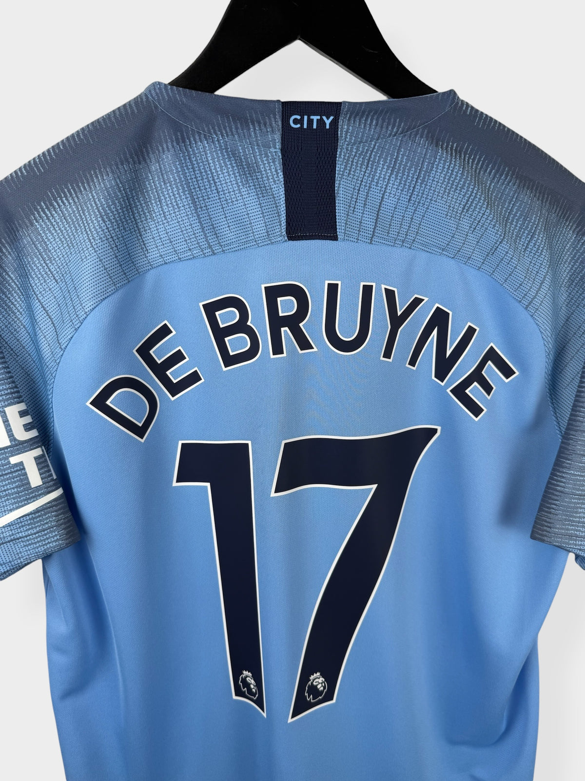 2018-19 MANCHESTER CITY HEIMTRIKOT DE BRUYNE #17 L