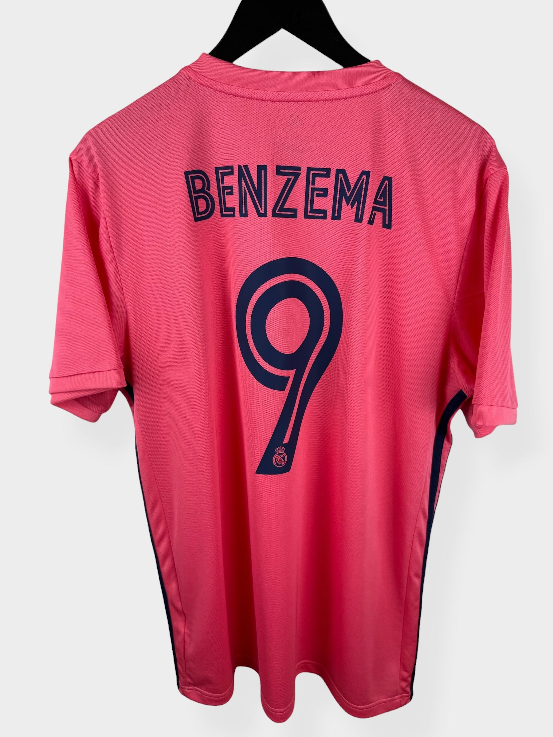 MAILLOT EXTÉRIEUR DU REAL MADRID 2022-23 BENZEMA N°9 L