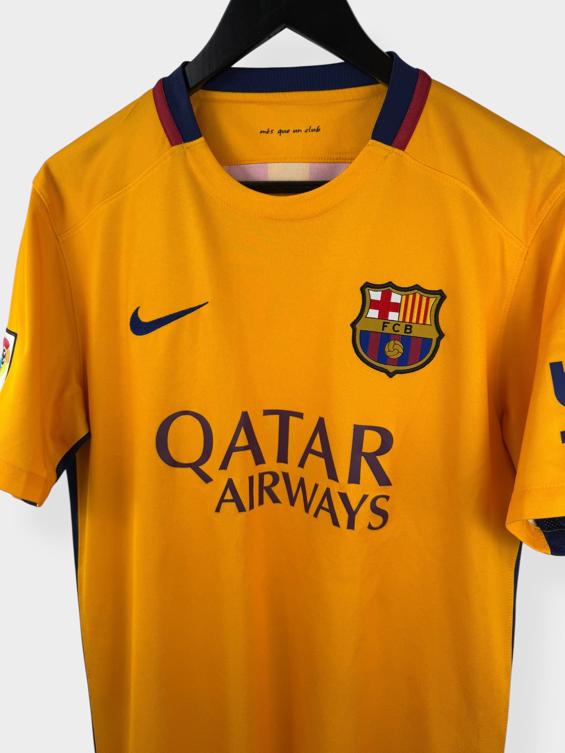 2015-16 BARCELONA UITSHIRT M