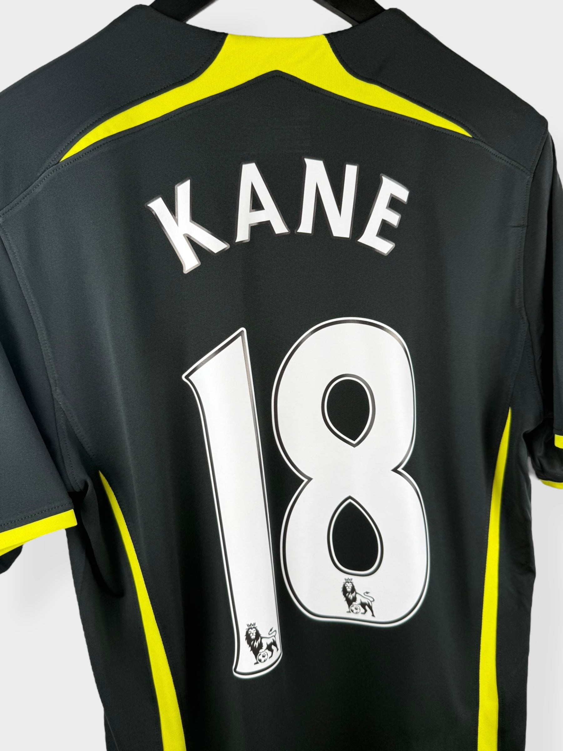 2014-15 TOTTENHAM HOTSPUR UITSHIRT KANE #18 M