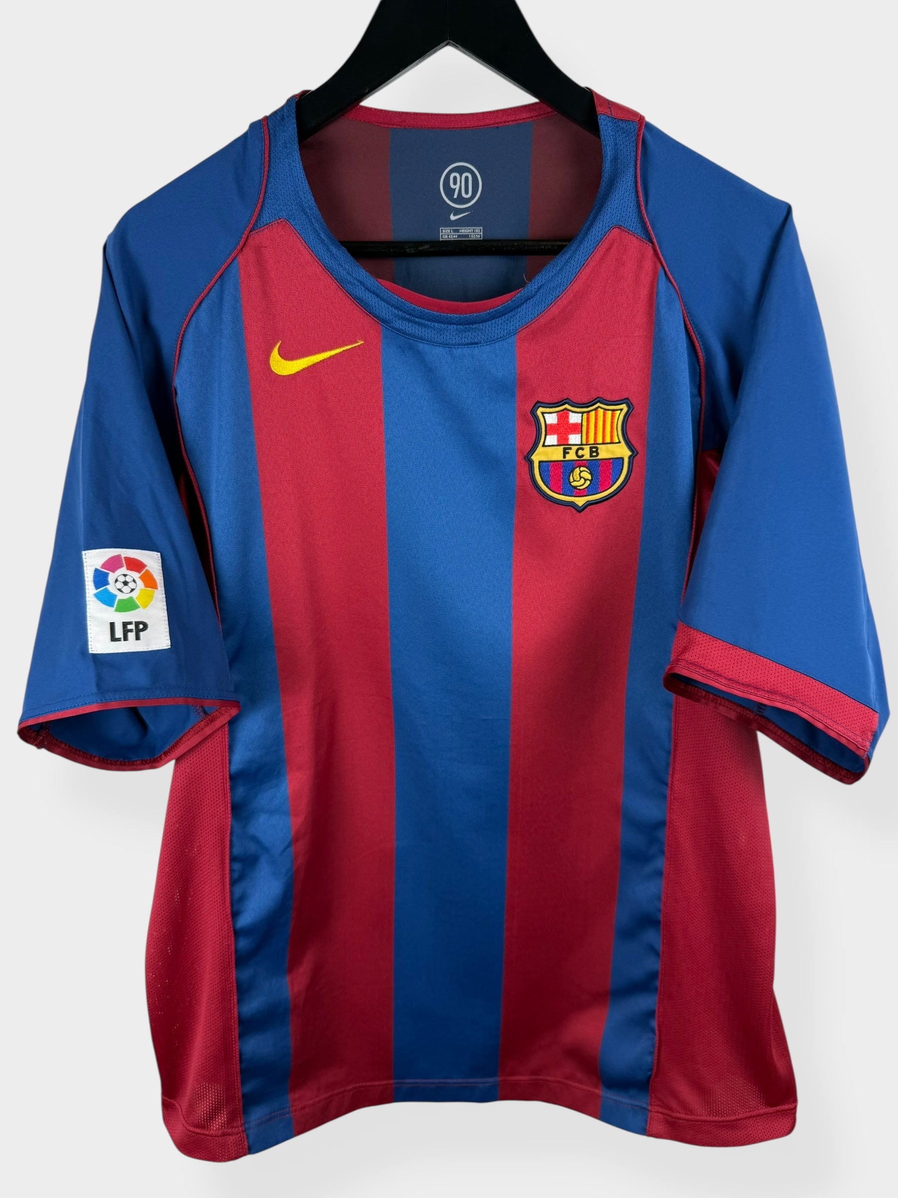 2004-05 BARCELONA HOME SHIRT RONALDINHO #10 L