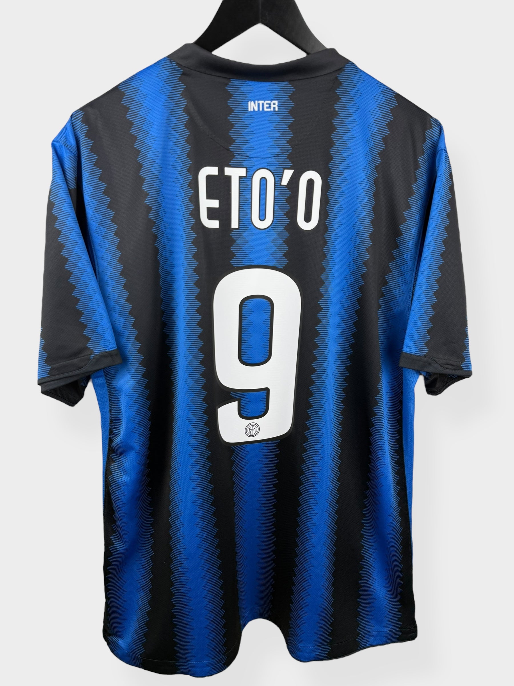 2010-11 INTER MILAN HOME SHIRT ETO'O #9 XL