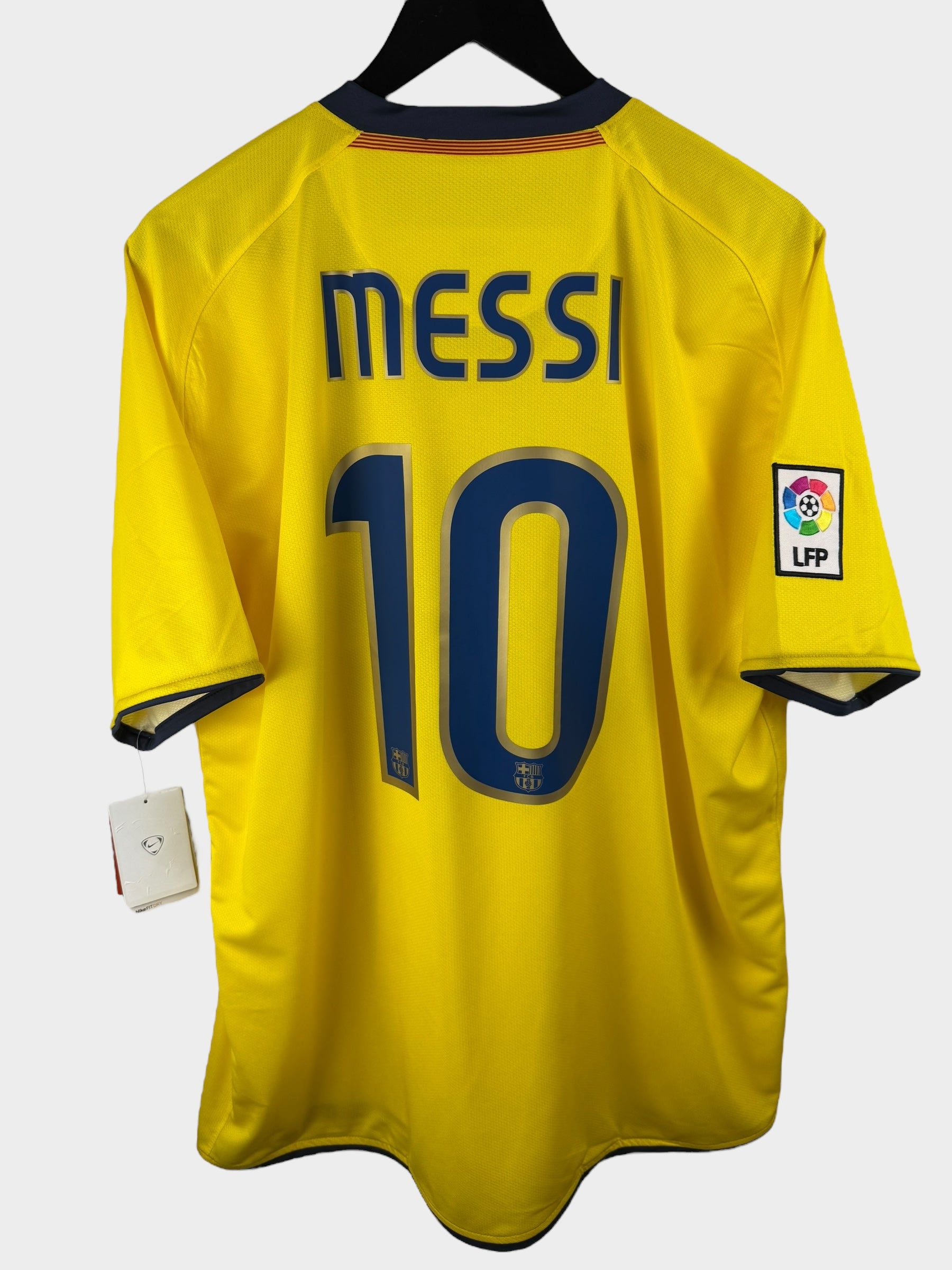 2008-10 BARCELONA AWAY SHIRT MESSI #10 XL