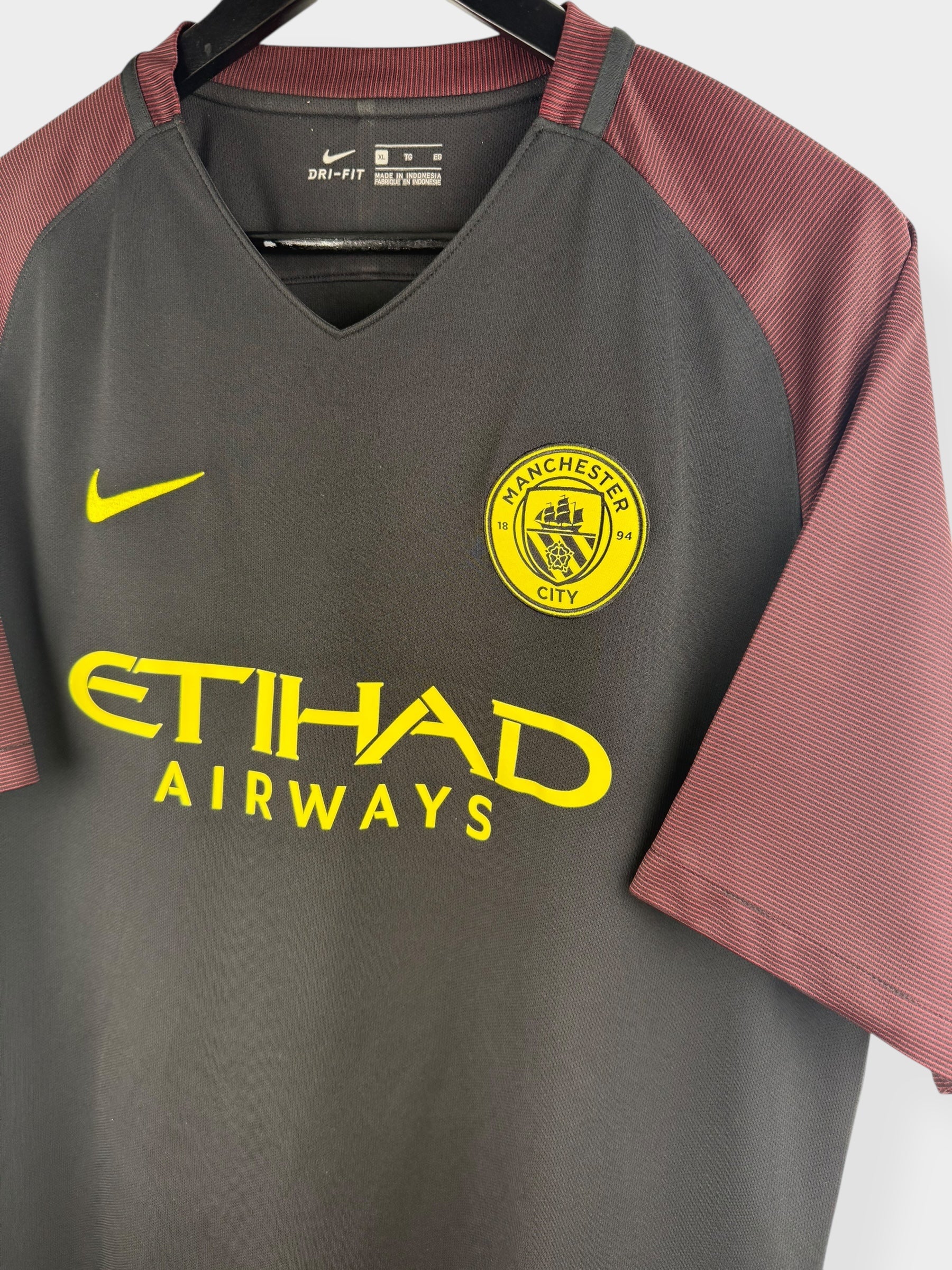 2016-17 MANCHESTER CITY UITSHIRT DE BRUYNE #17 XL