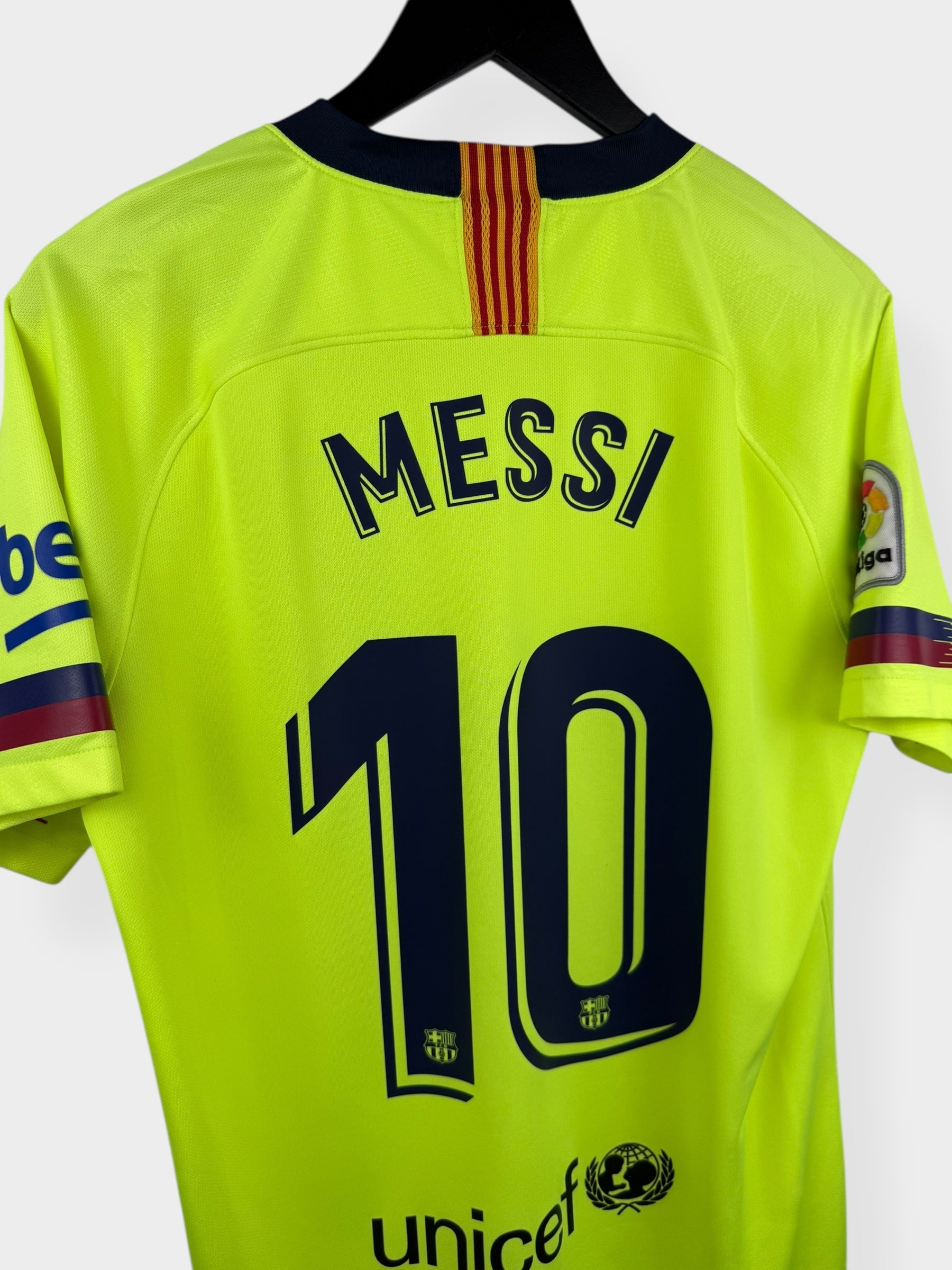 2018-19 BARCELONA UITSHIRT MESSI #10 M
