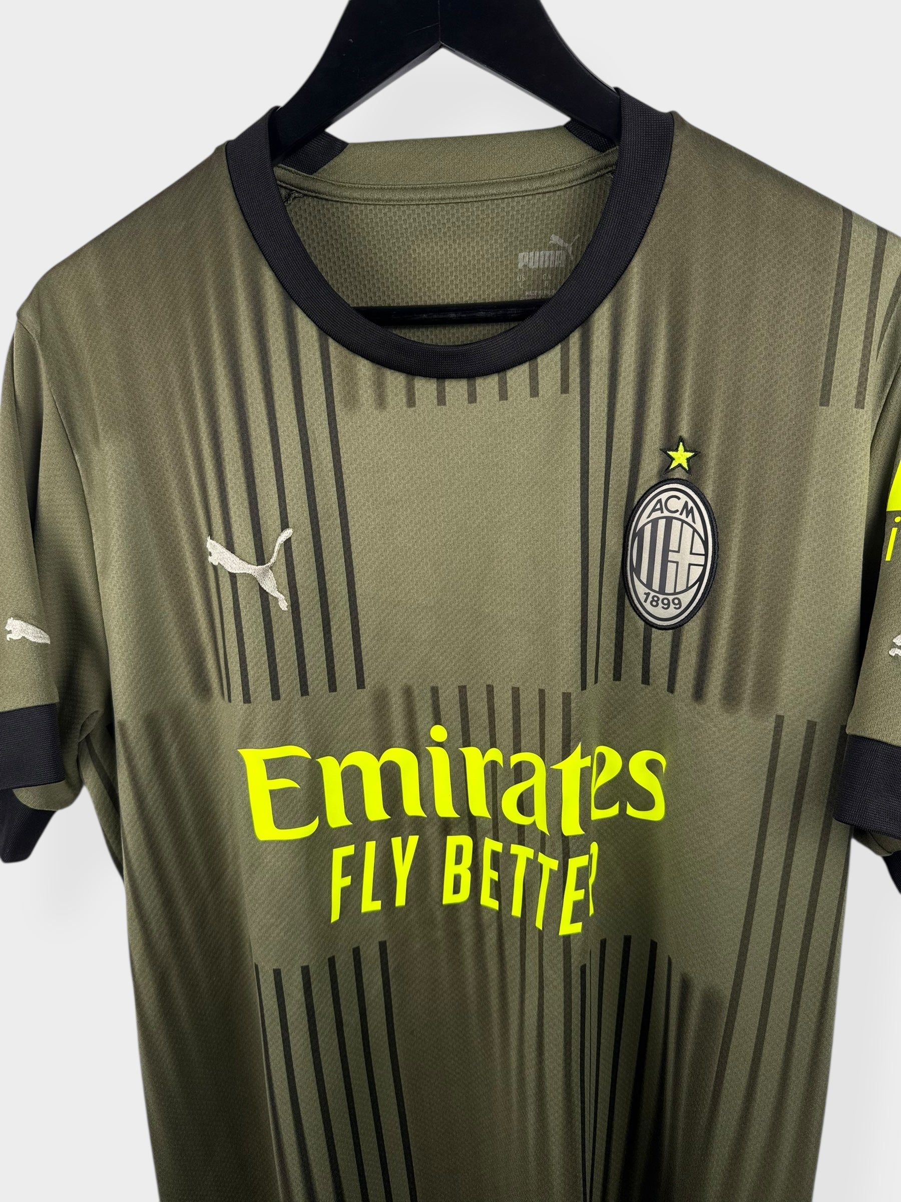 2022-23 AC MILAN THIRD SHIRT L - Authentic Football Club