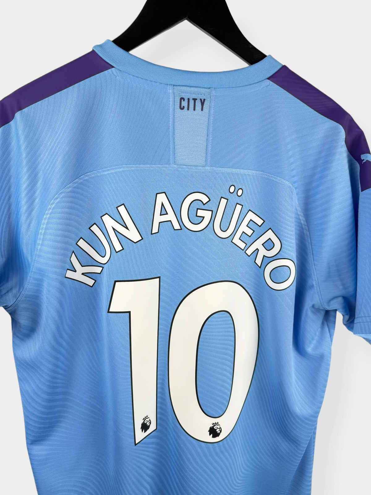 2019-20 MANCHESTER CITY HOME SHIRT KUN AGÜERO #10 L - Authentic Football Club