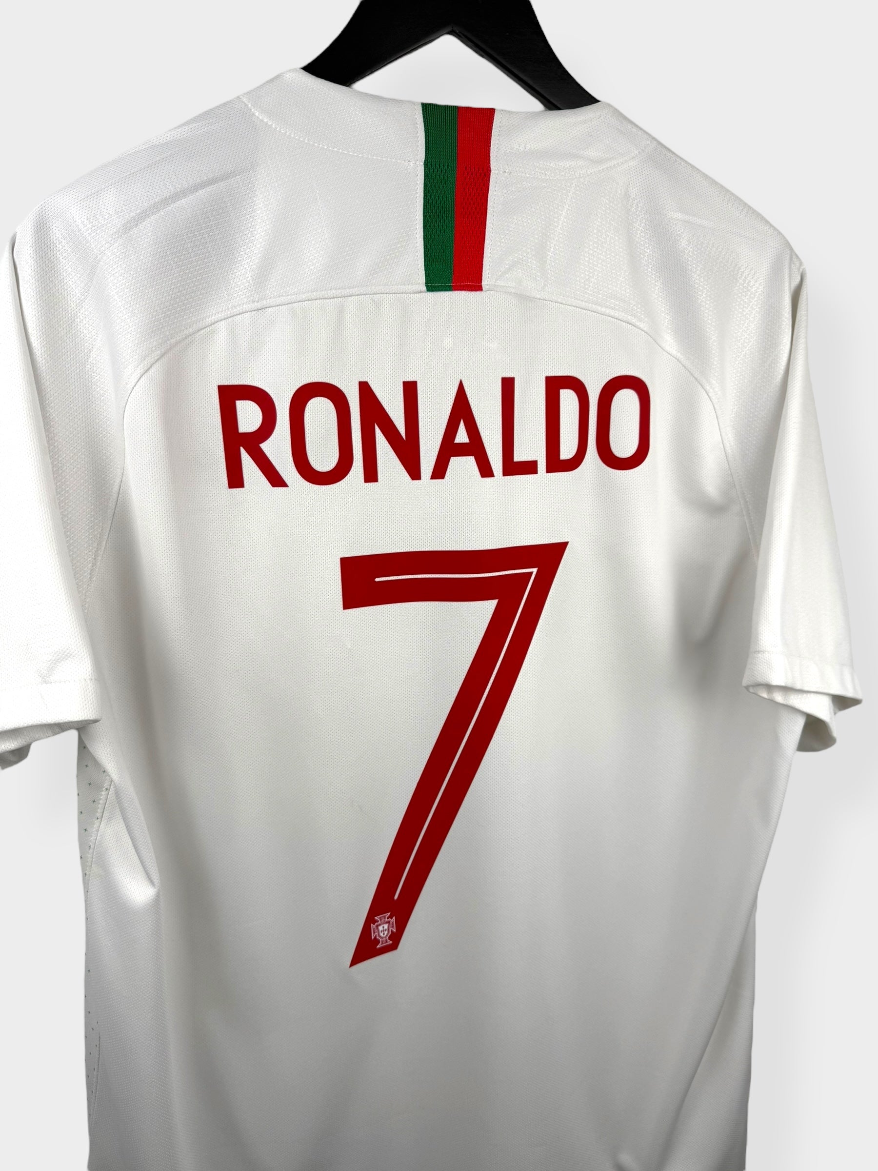 2018-19 PORTUGAL AWAY SHIRT RONALDO #7 L