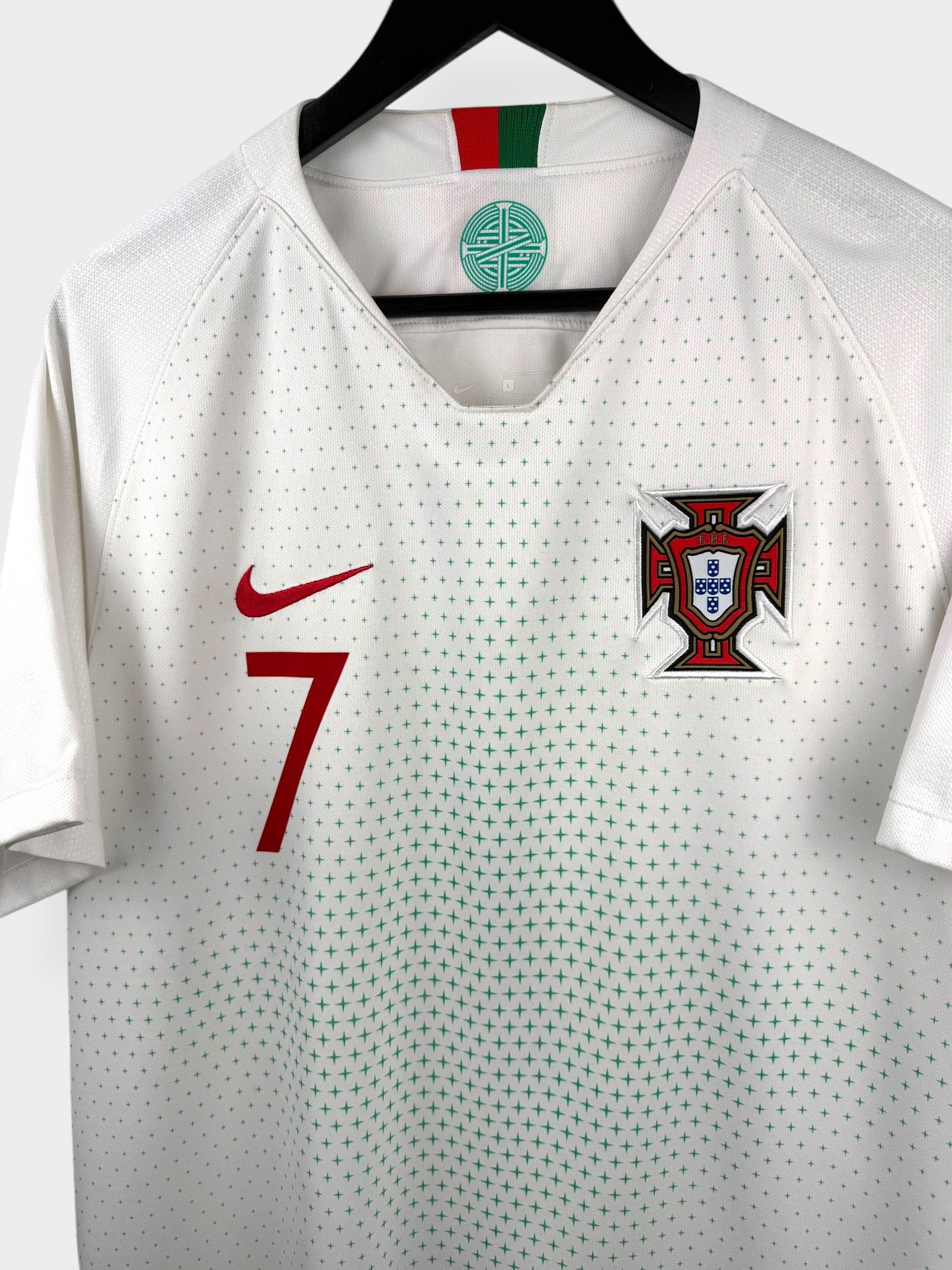 2018-19 PORTUGAL AWAY SHIRT RONALDO #7 L