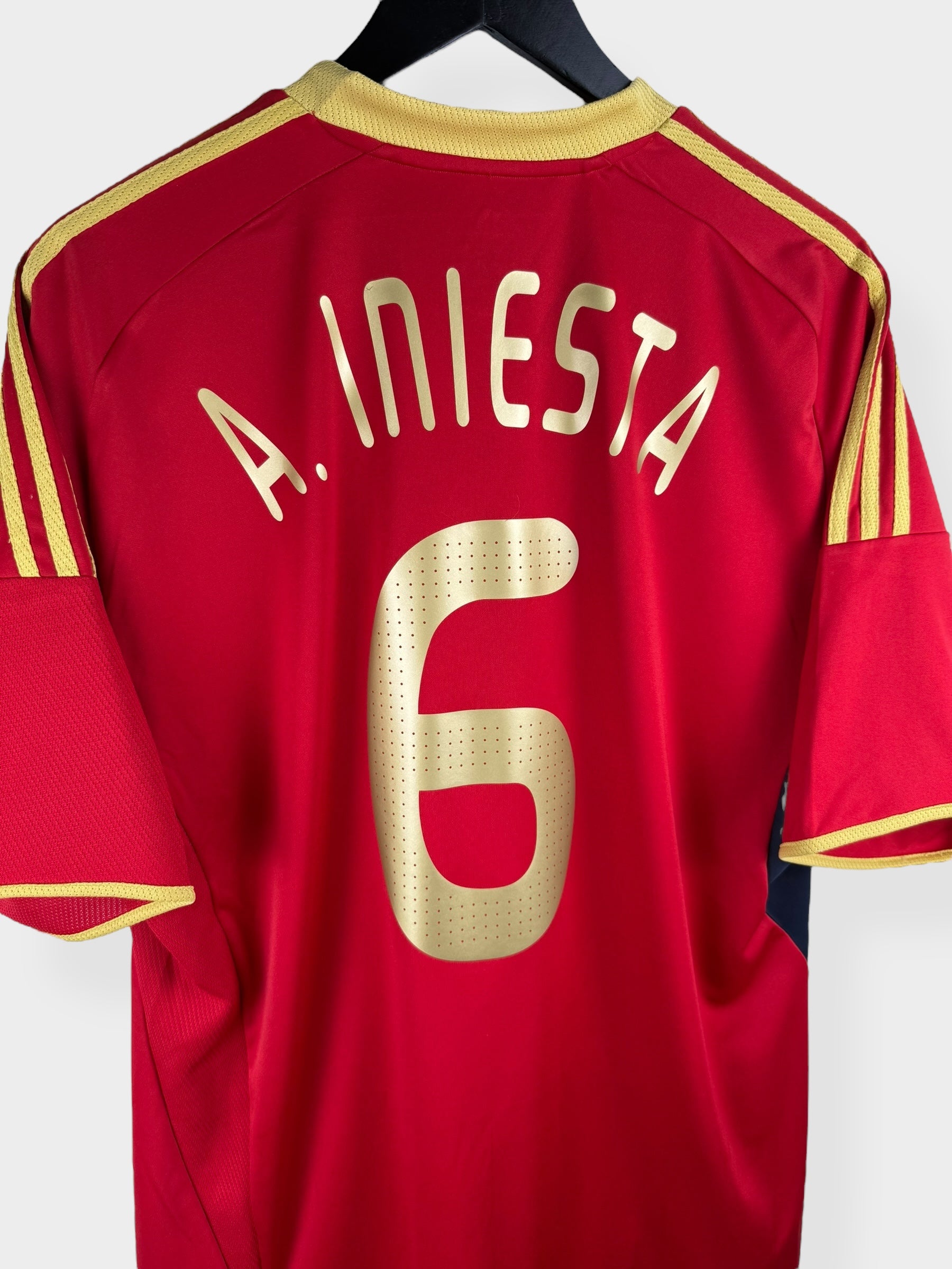 2009 SPAIN HOME SHIRT INIESTA #6 XL